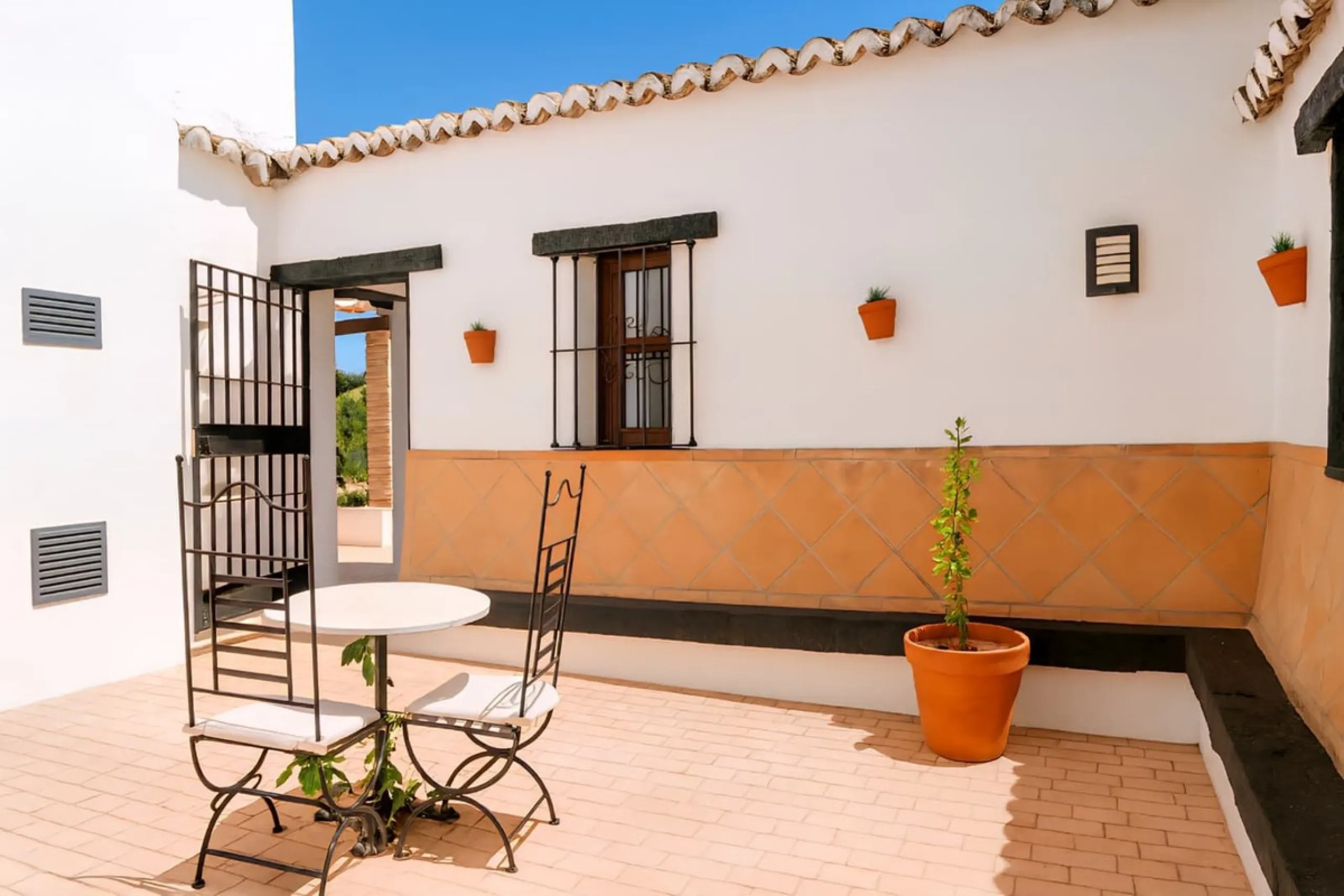 Renovated country house with pool, vineyard & panoramic views – Ronda, Fuente la Higuera