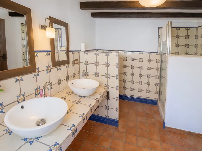 Renovated country house with pool, vineyard & panoramic views – Ronda, Fuente la Higuera