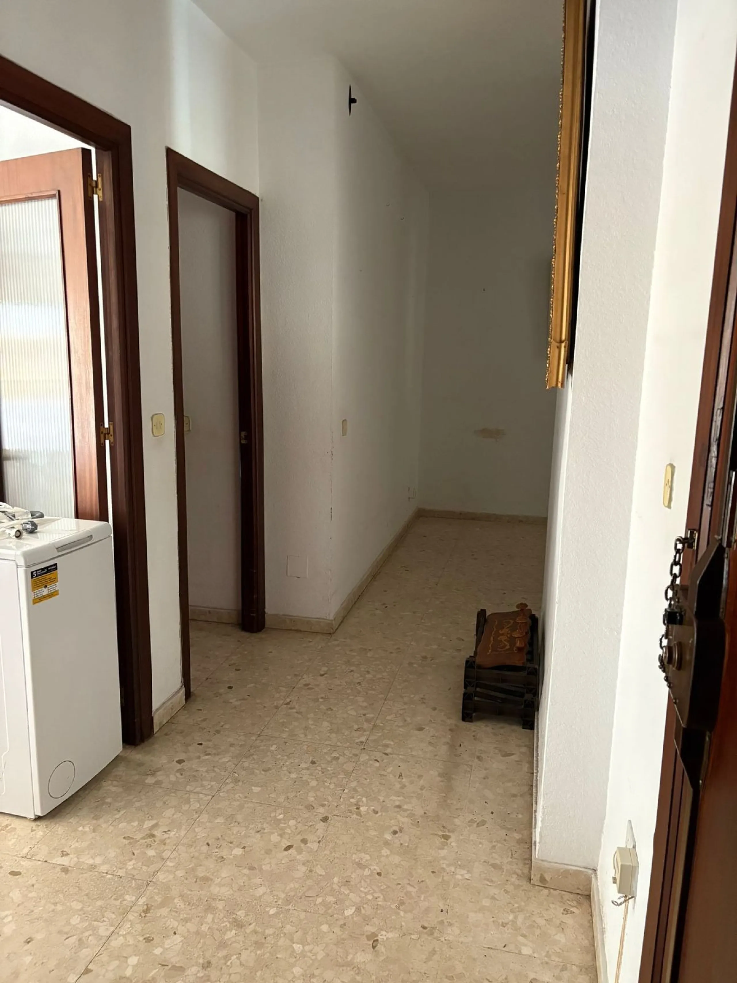 Apartment - Middle Floor Apartment в продаже в Fuengirola, Málaga. В доме 3 спален и 2 ванных комнат. Площадь дома 115 м²