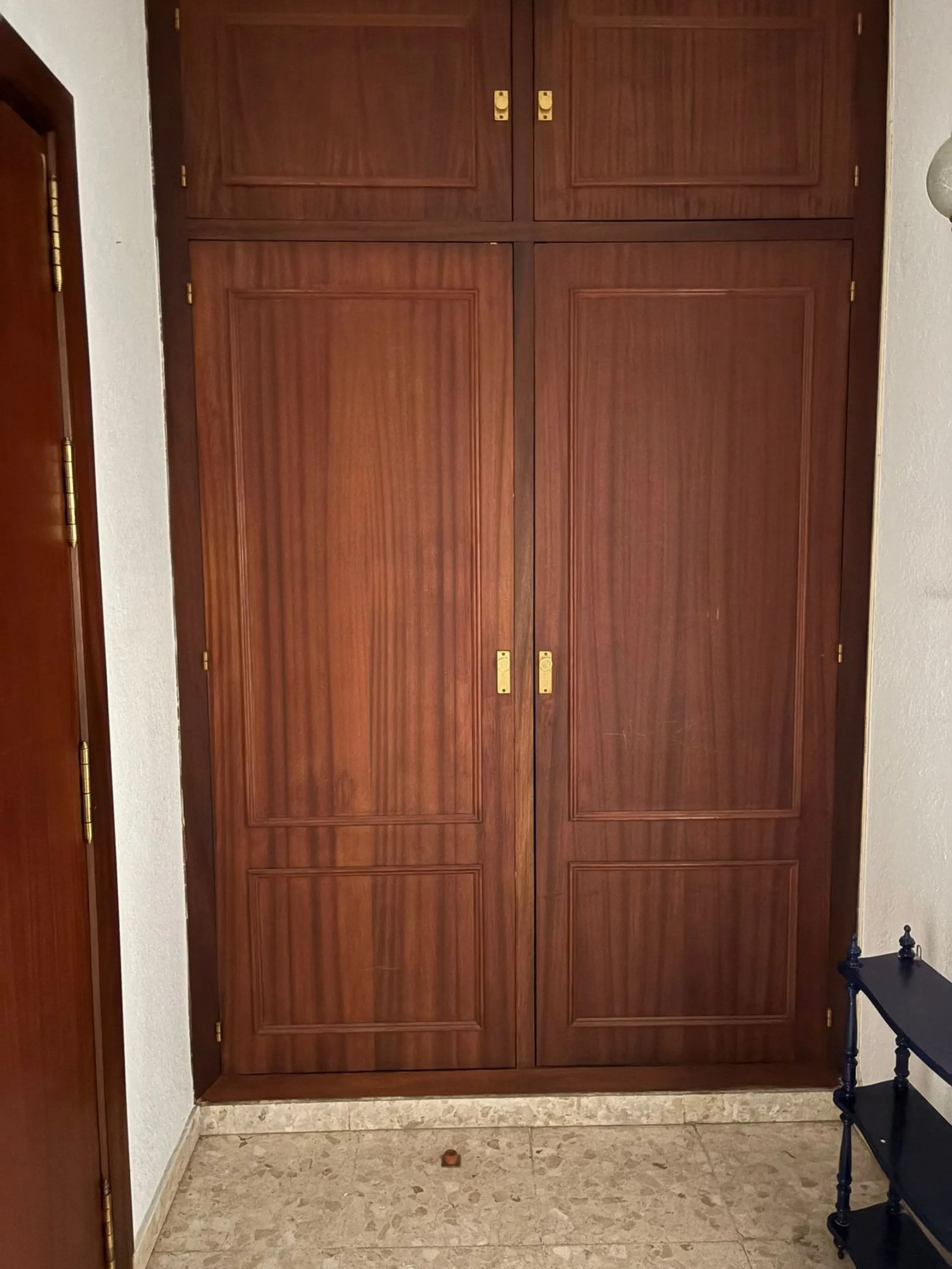 Apartment - Middle Floor Apartment в продаже в Fuengirola, Málaga. В доме 3 спален и 2 ванных комнат. Площадь дома 115 м²