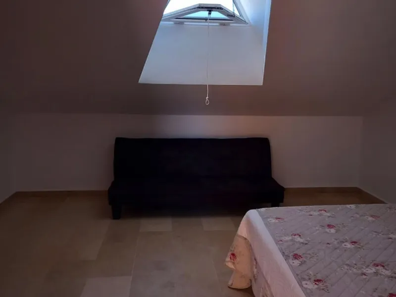 House - Townhouse в продаже в Estepona, Málaga. В доме 3 спален и 3 ванных комнат. Площадь дома 145 м²