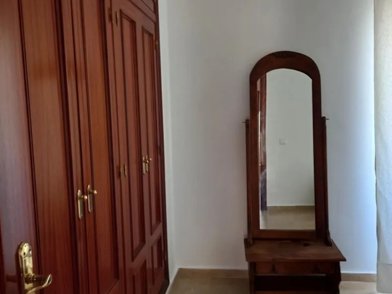 House - Townhouse в продаже в Estepona, Málaga. В доме 3 спален и 3 ванных комнат. Площадь дома 145 м²