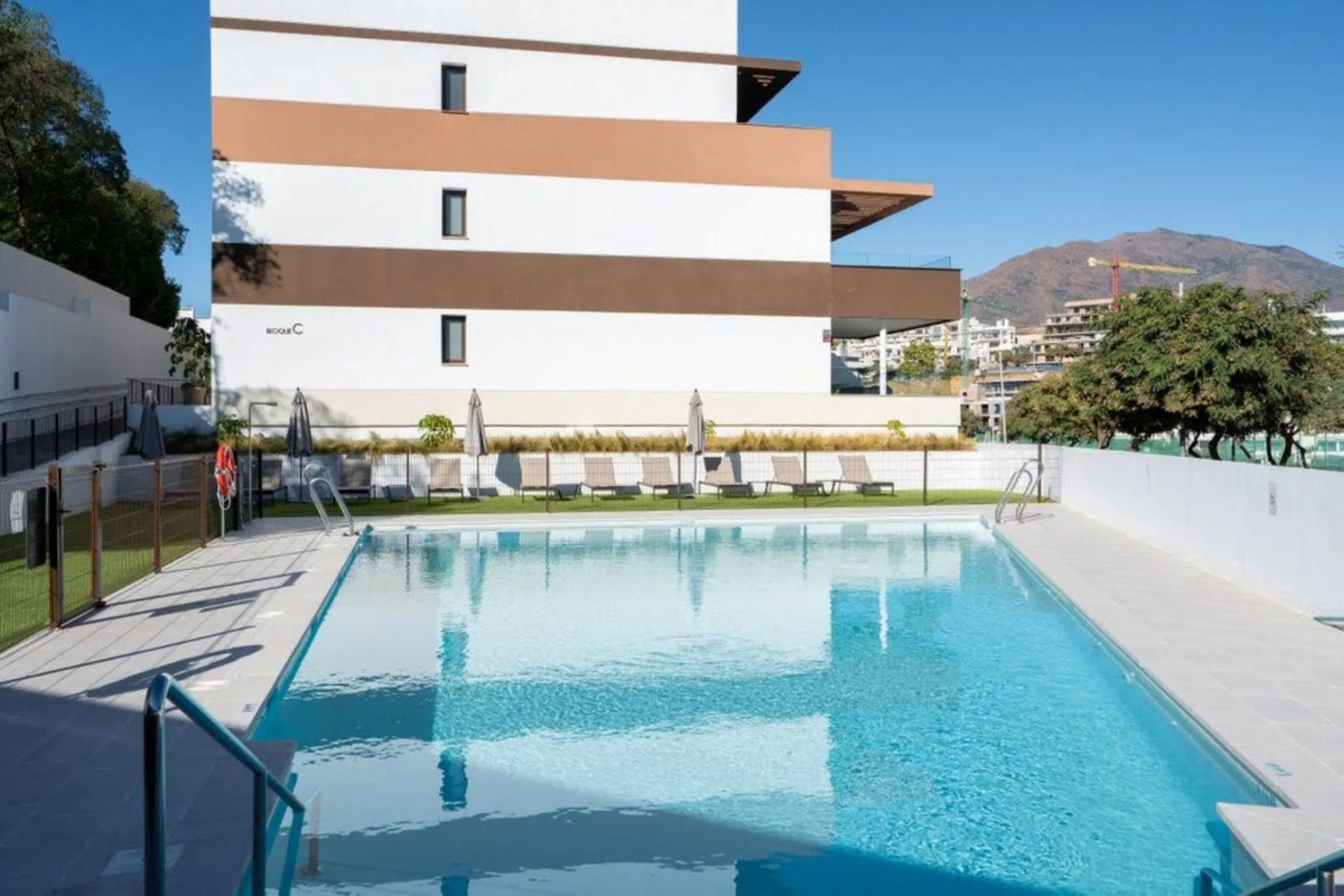Stilvolle und moderne 3-Zimmer-Wohnung in Las mesas II homes – Wiederverkauf