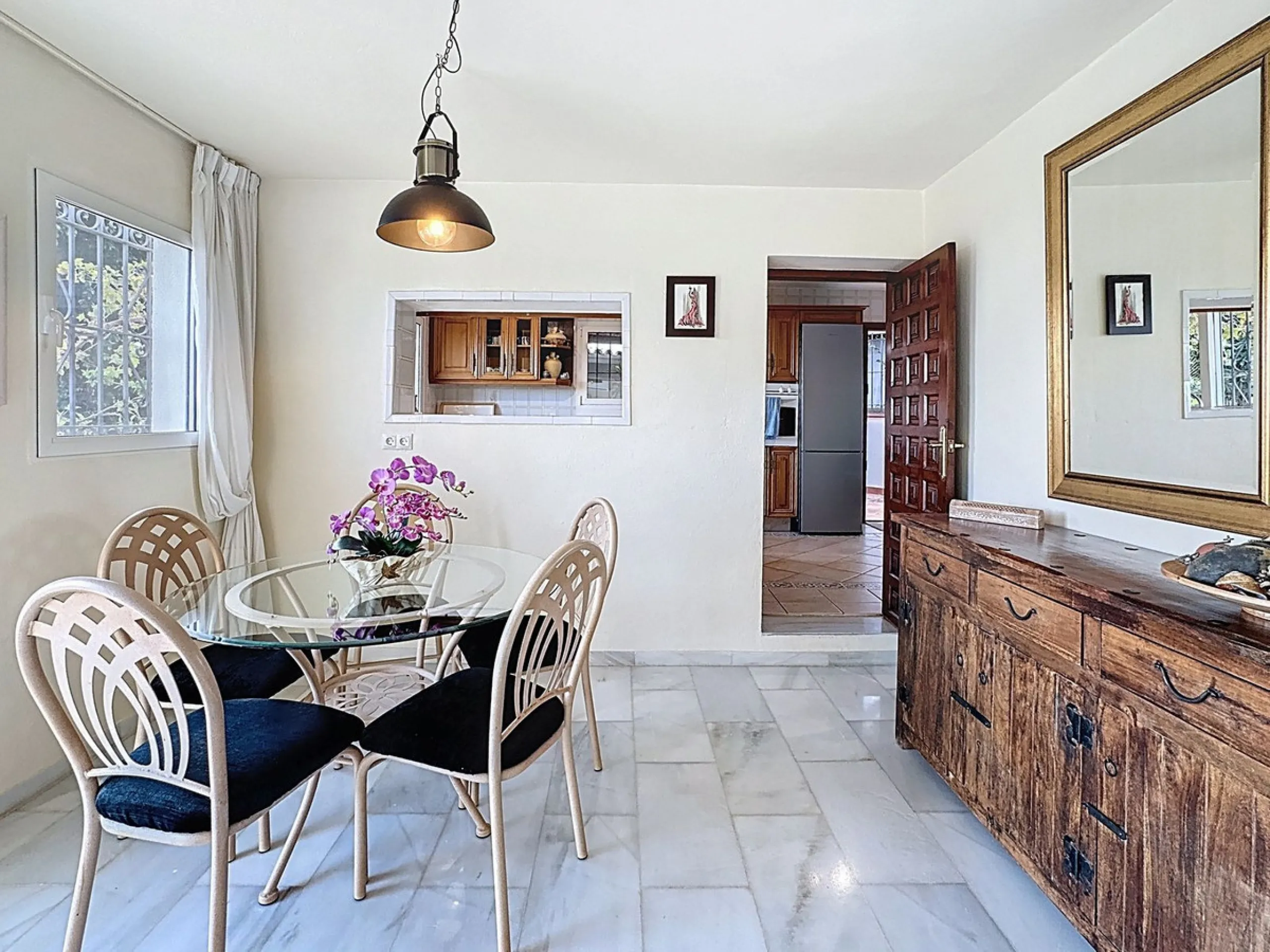 Charming Andalusian Villa with Panoramic Sea Views in Urbanisation Santa Rosa, Mijas