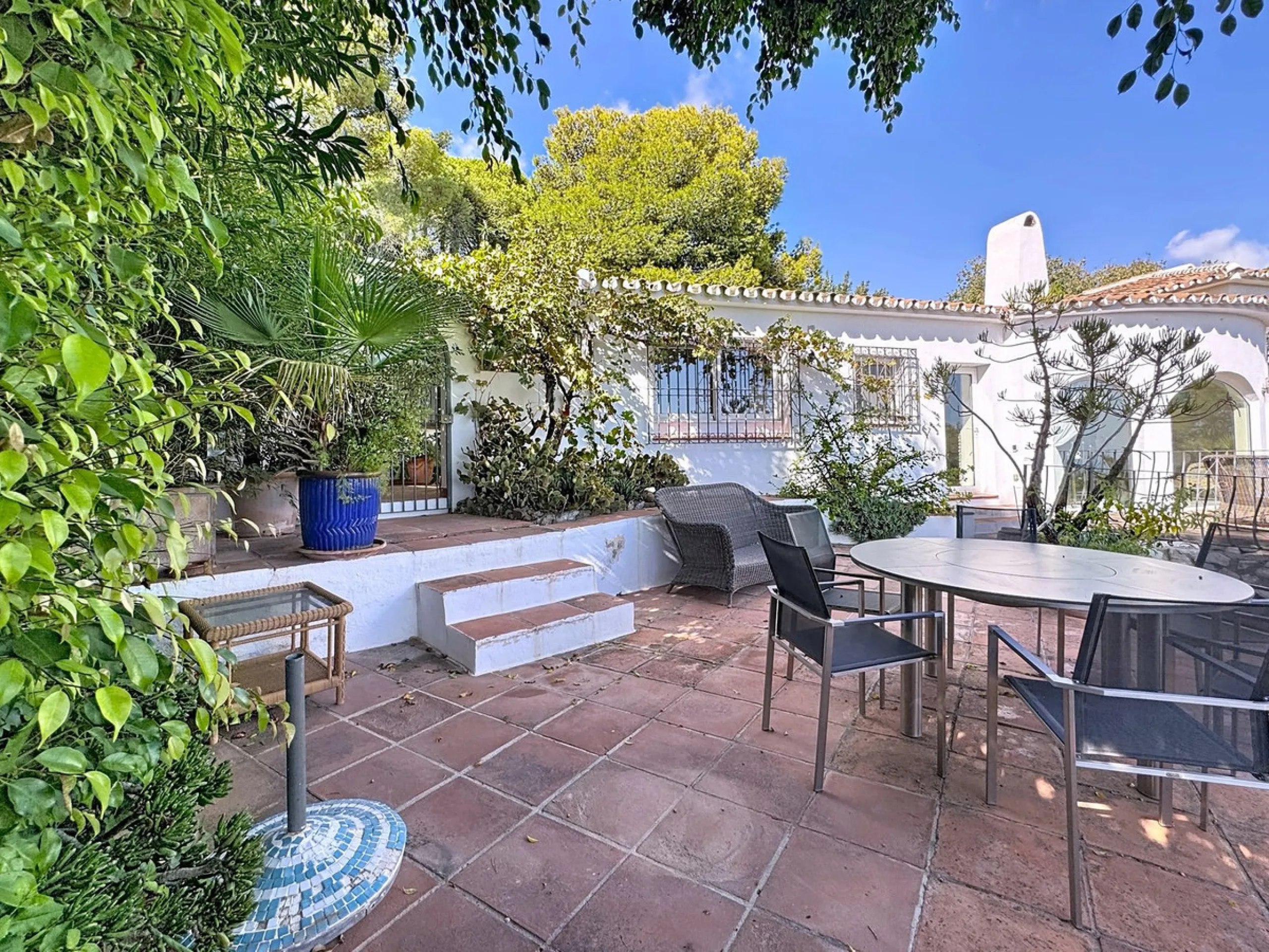 Charming Andalusian Villa with Panoramic Sea Views in Urbanisation Santa Rosa, Mijas