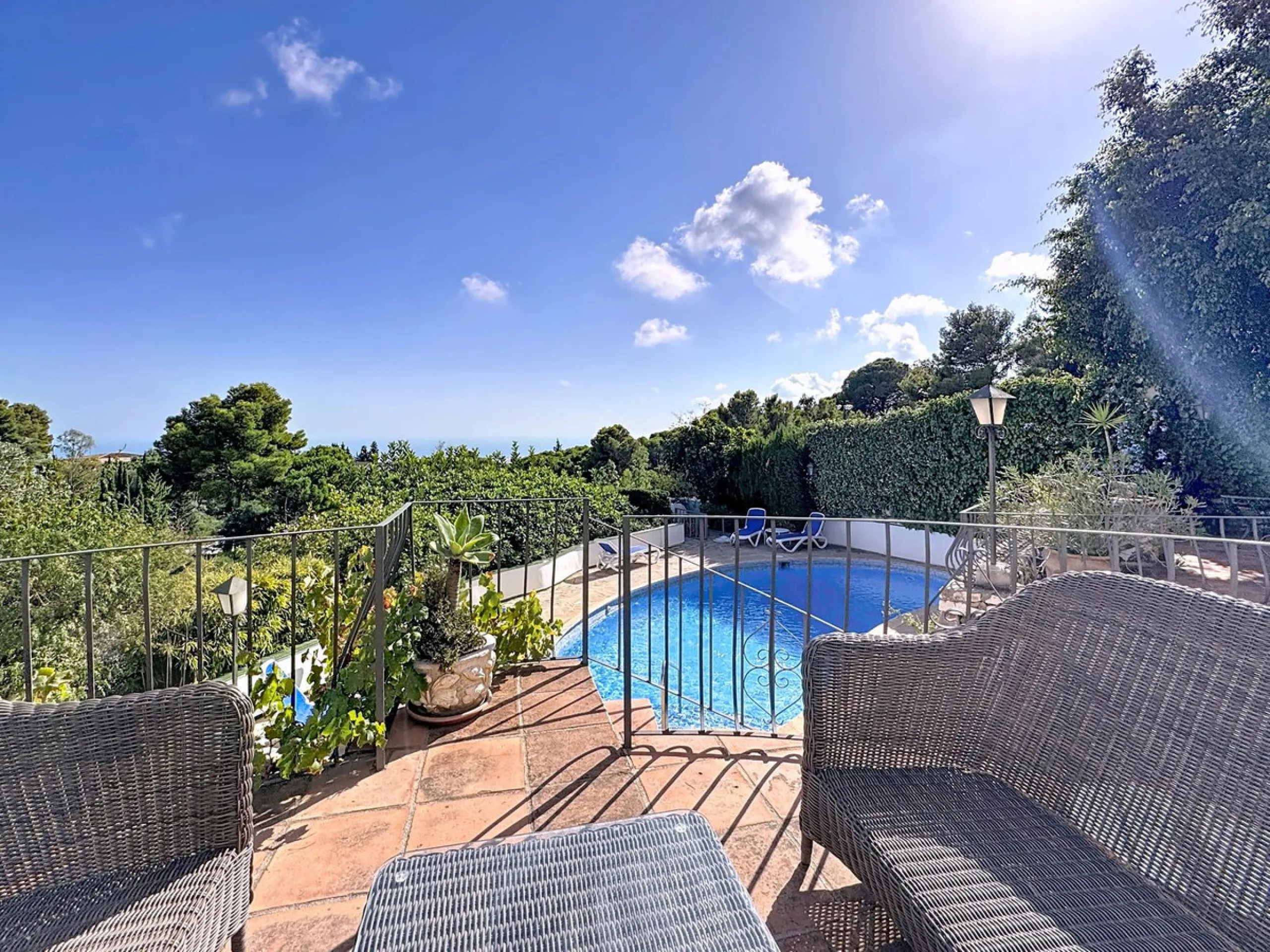 Charming Andalusian Villa with Panoramic Sea Views in Urbanisation Santa Rosa, Mijas