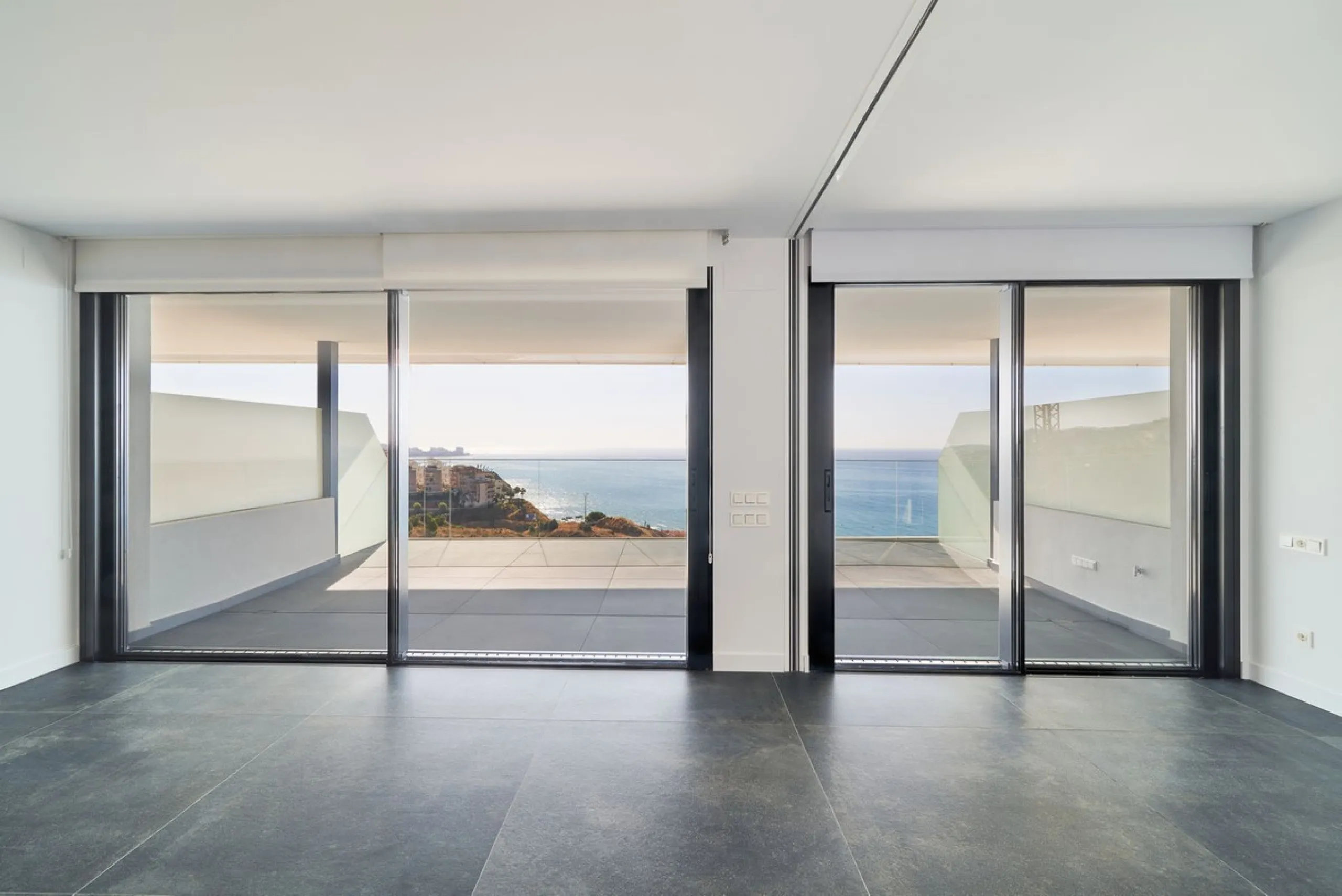 Now available: newly completed luxury residence in Reserva del Higuerón – ready for immediate viewing