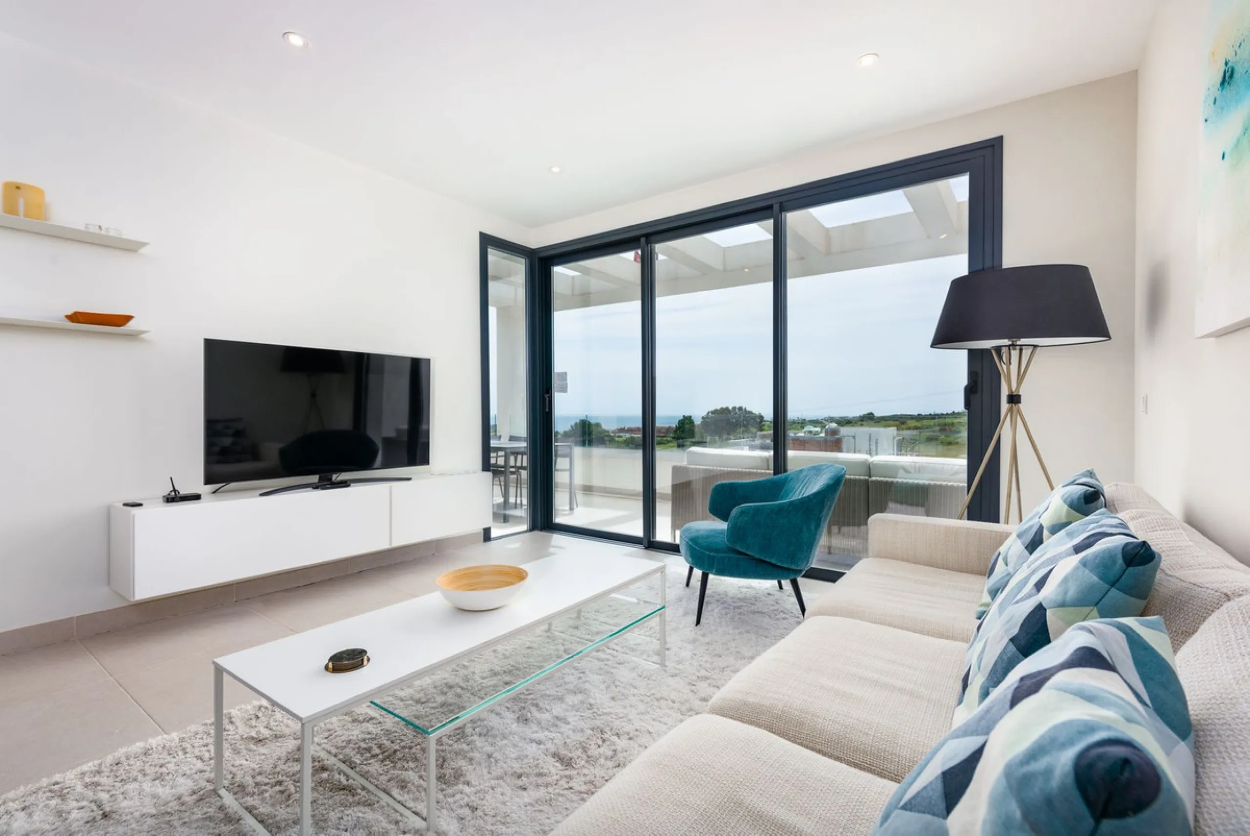 Luxurious Duplex Penthouse with Breathtaking Views in Mirador de Estepona Golf