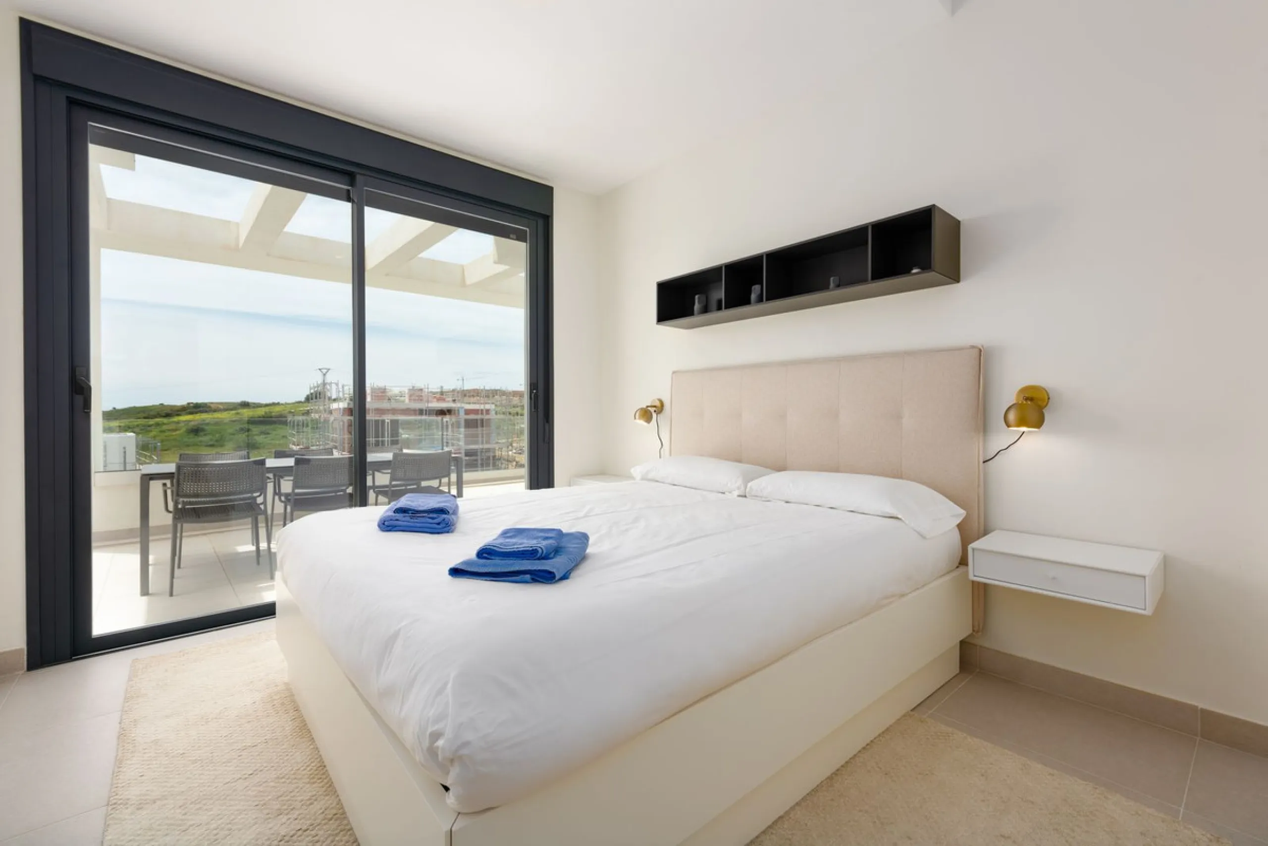Luxurious Duplex Penthouse with Breathtaking Views in Mirador de Estepona Golf