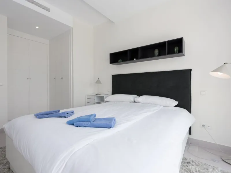 Luxurious Duplex Penthouse with Breathtaking Views in Mirador de Estepona Golf
