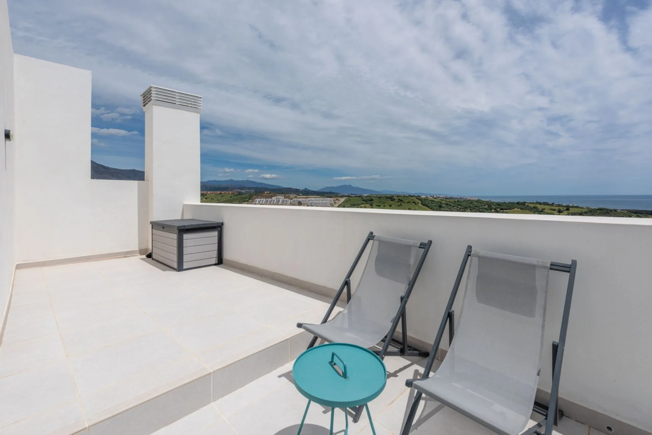 Luxurious Duplex Penthouse with Breathtaking Views in Mirador de Estepona Golf