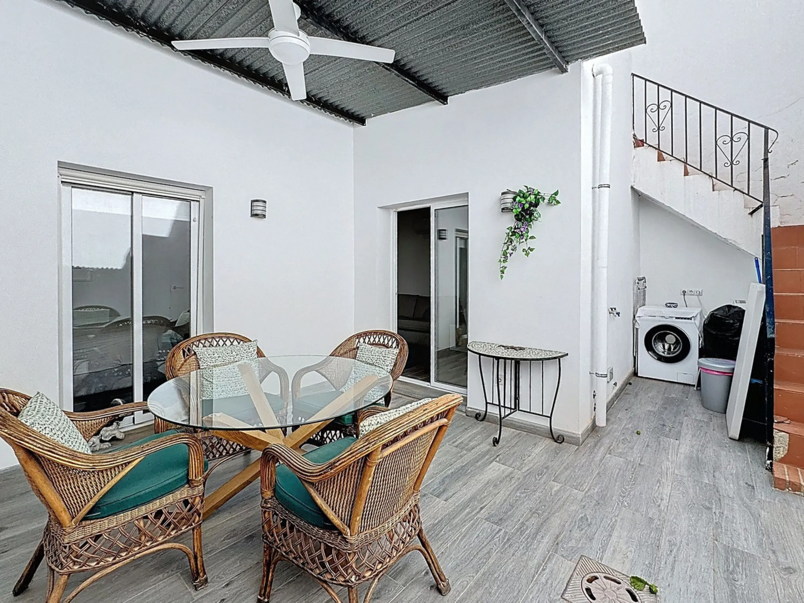 Elegant Townhouse with Terraces, Patio Access, and Expansion Possibilities in Mijas Pueblo