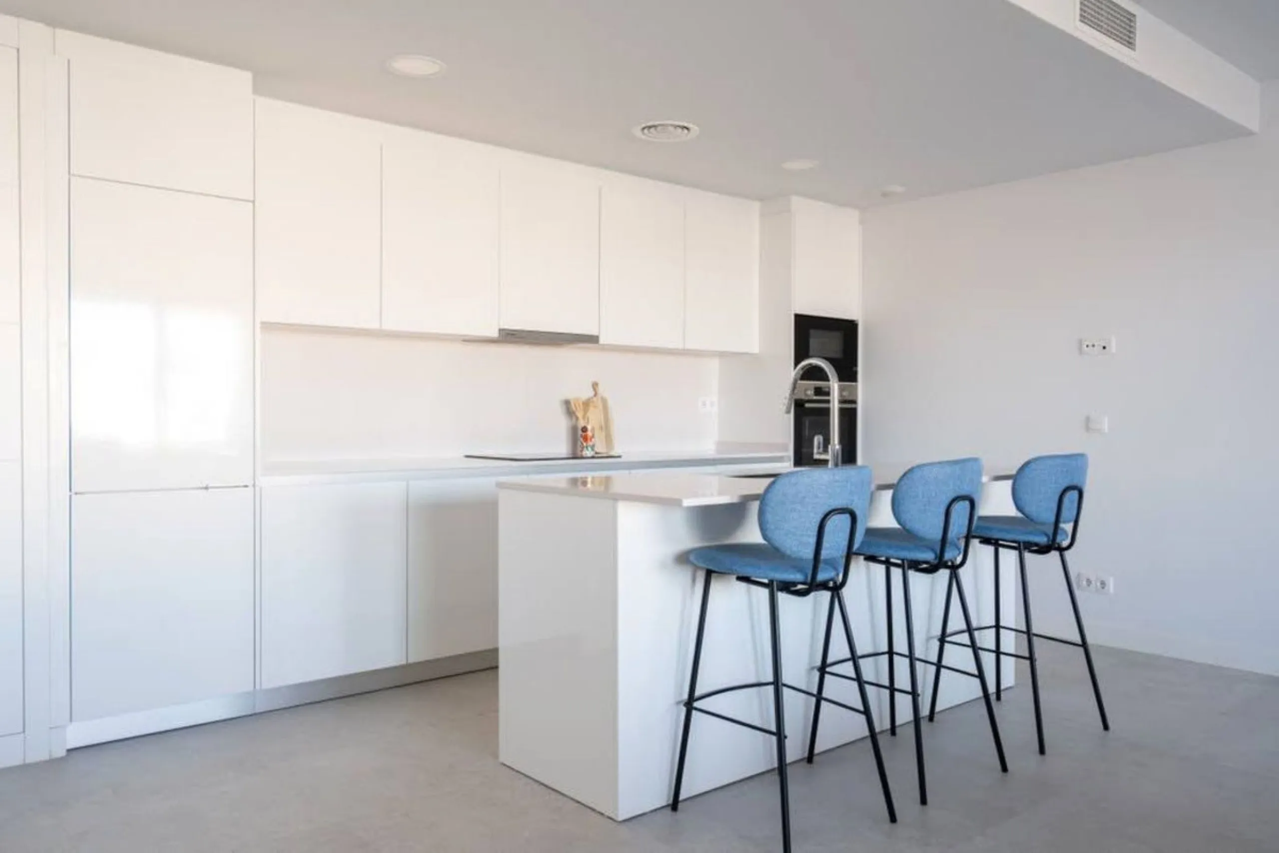 Stilvolle und moderne 3-Zimmer-Wohnung in Las mesas II homes – Wiederverkauf