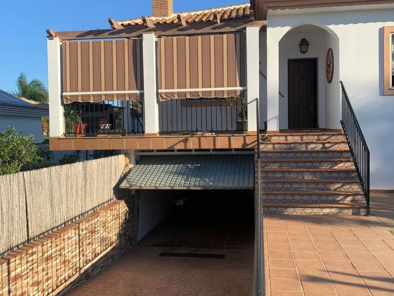 Modern Detached Villa in El Romeral, Alhaurín de la Torre
