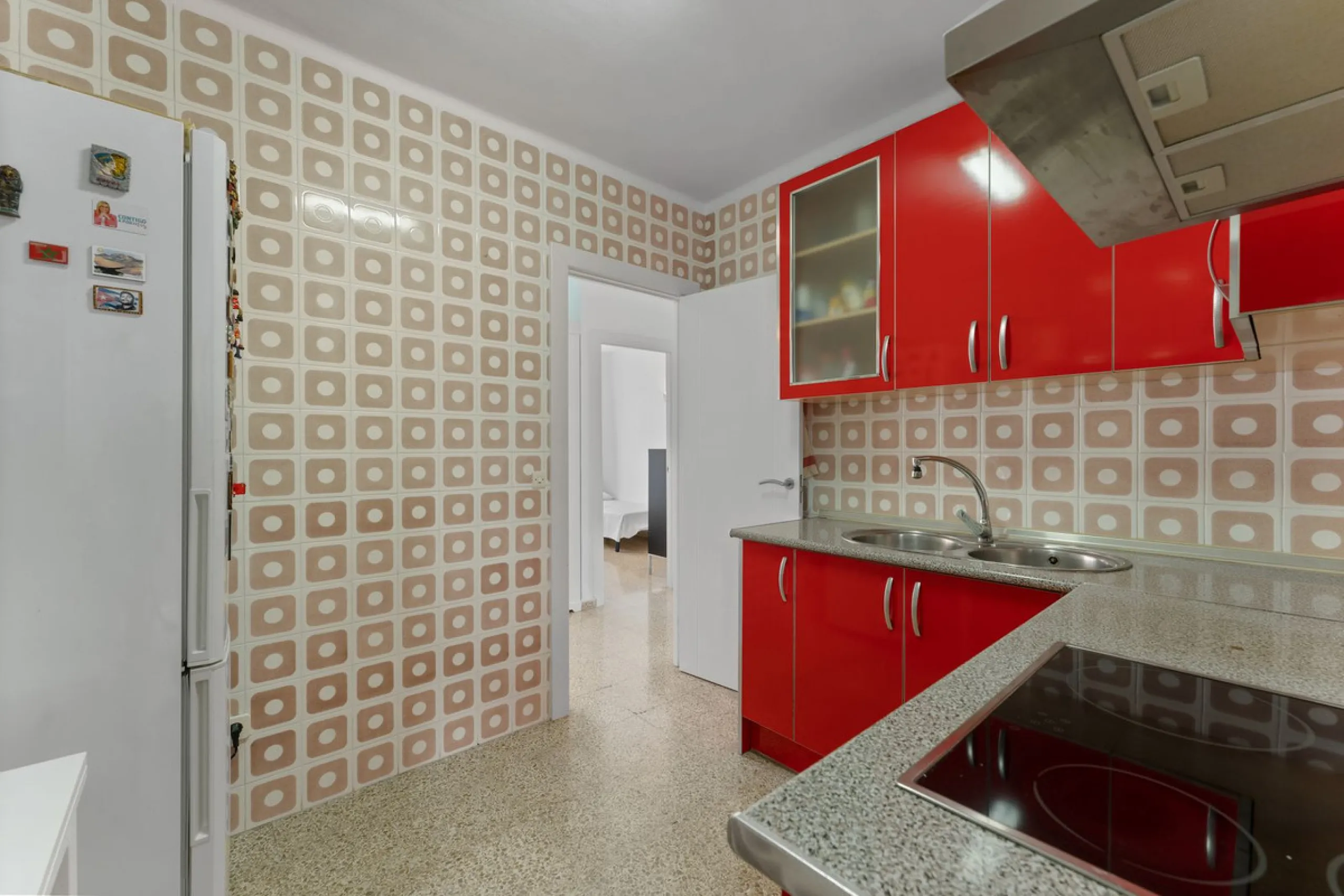 Apartment - Top Floor Apartment в продаже в Fuengirola, Málaga. В доме 3 спален и 1 ванных комнат. Площадь дома 87 м²