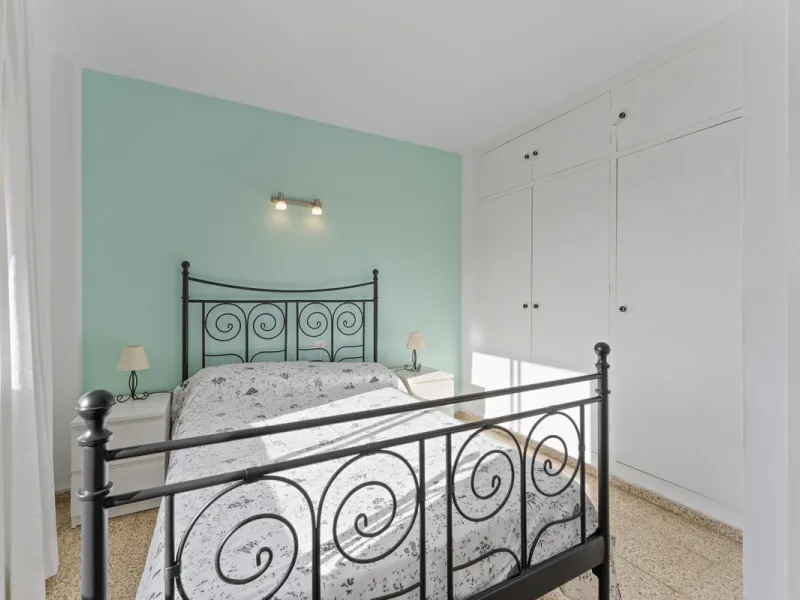 Apartment - Top Floor Apartment в продаже в Fuengirola, Málaga. В доме 3 спален и 1 ванных комнат. Площадь дома 87 м²