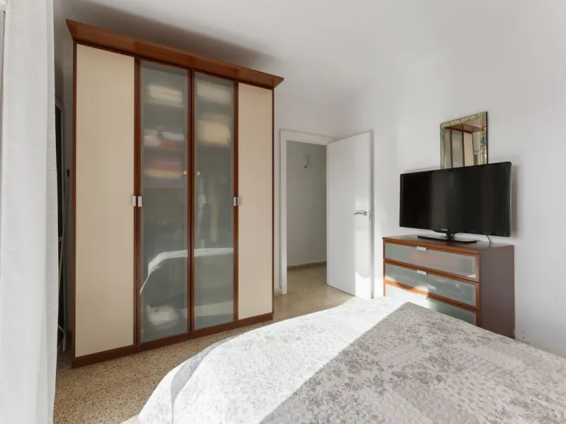 Apartment - Top Floor Apartment в продаже в Fuengirola, Málaga. В доме 3 спален и 1 ванных комнат. Площадь дома 87 м²