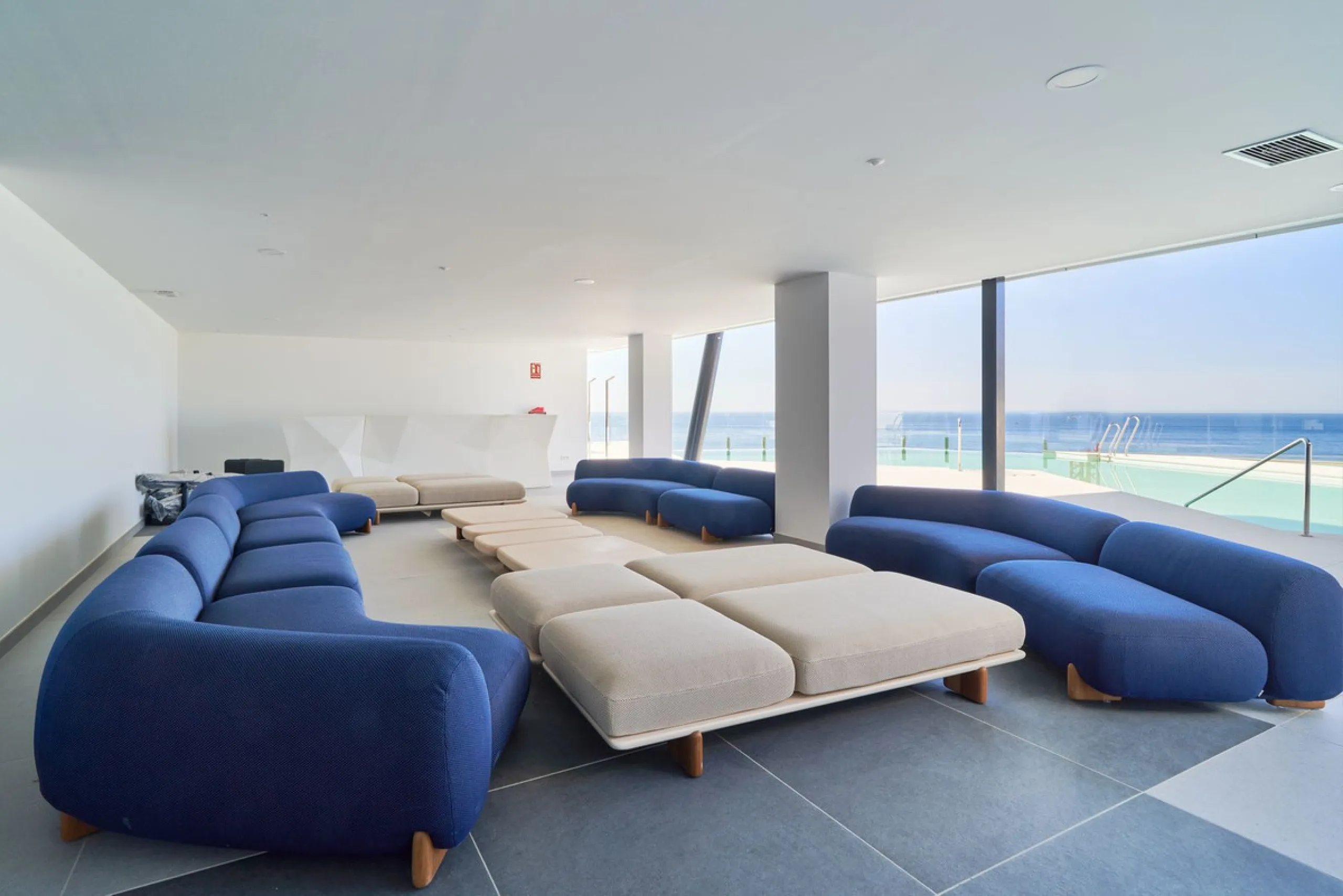 Now available: newly completed luxury residence in Reserva del Higuerón – ready for immediate viewing