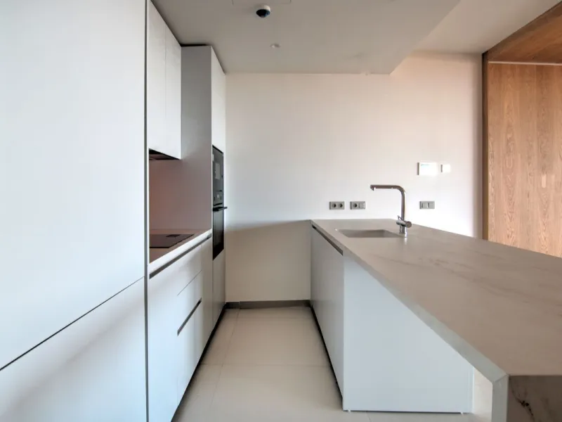 Apartment - Middle Floor Apartment в продаже в Fuengirola, Málaga. В доме 2 спален и 2 ванных комнат. Площадь дома 130 м²