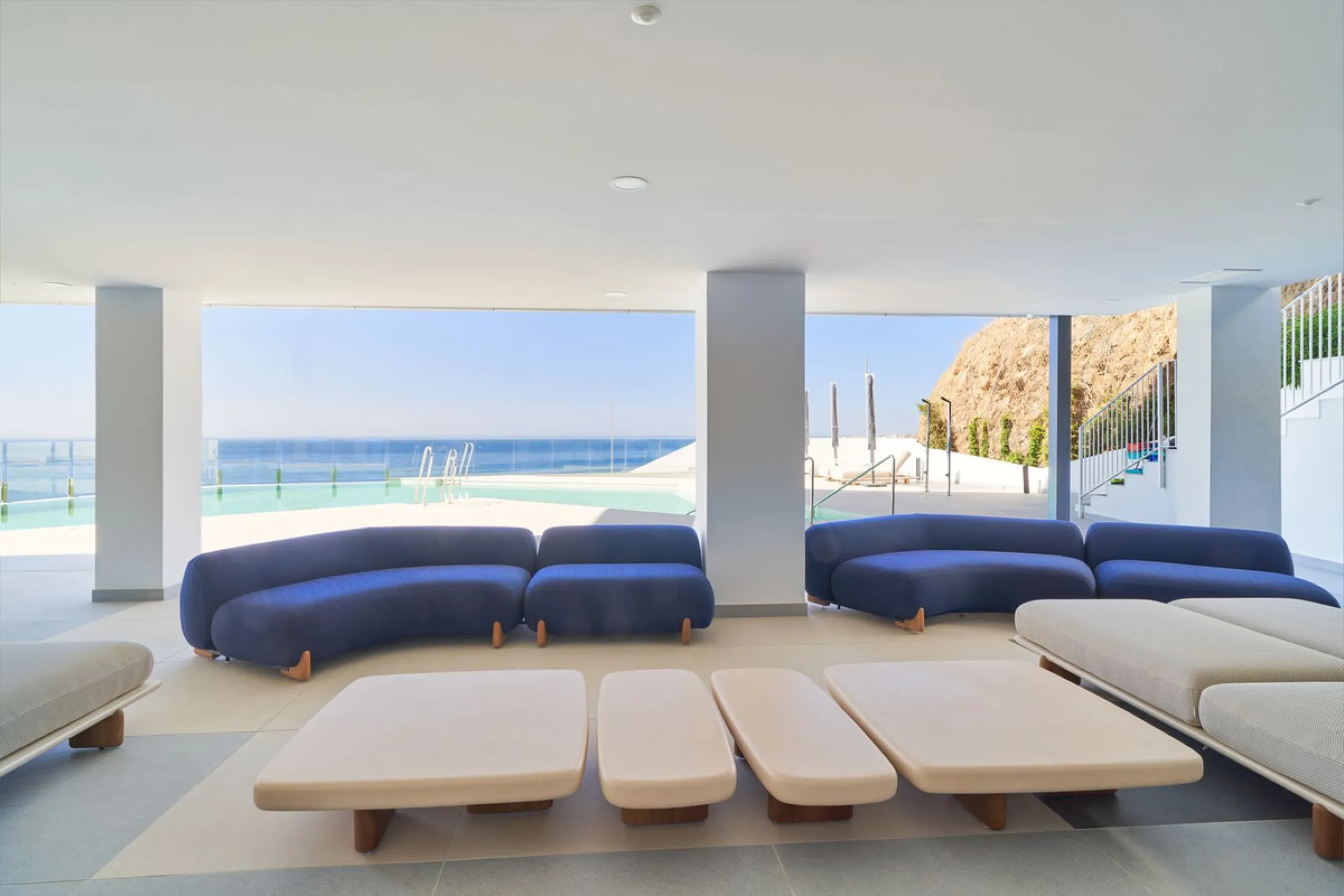 Now available: newly completed luxury residence in Reserva del Higuerón – ready for immediate viewing
