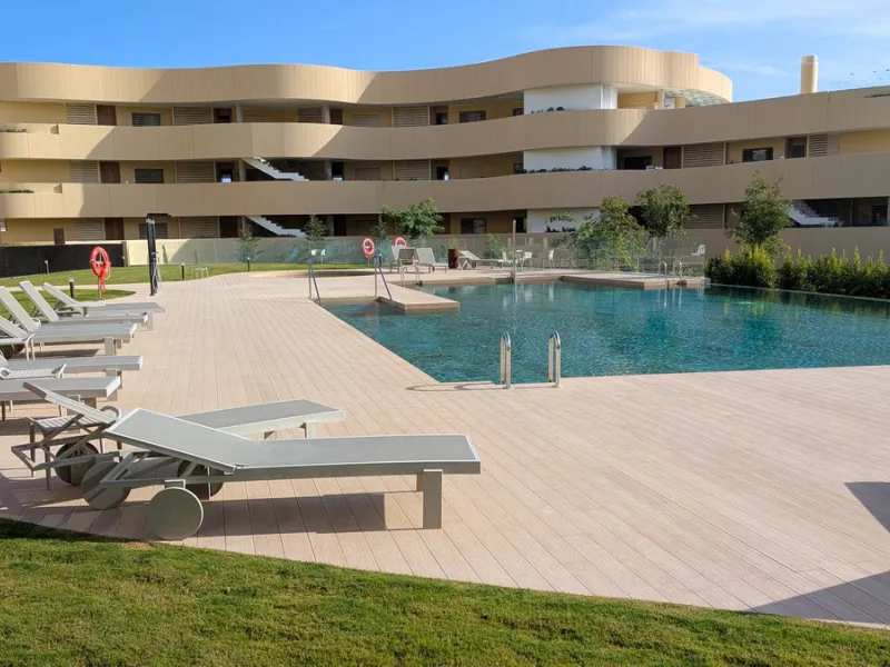 Apartment - Middle Floor Apartment в продаже в Fuengirola, Málaga. В доме 2 спален и 2 ванных комнат. Площадь дома 130 м²