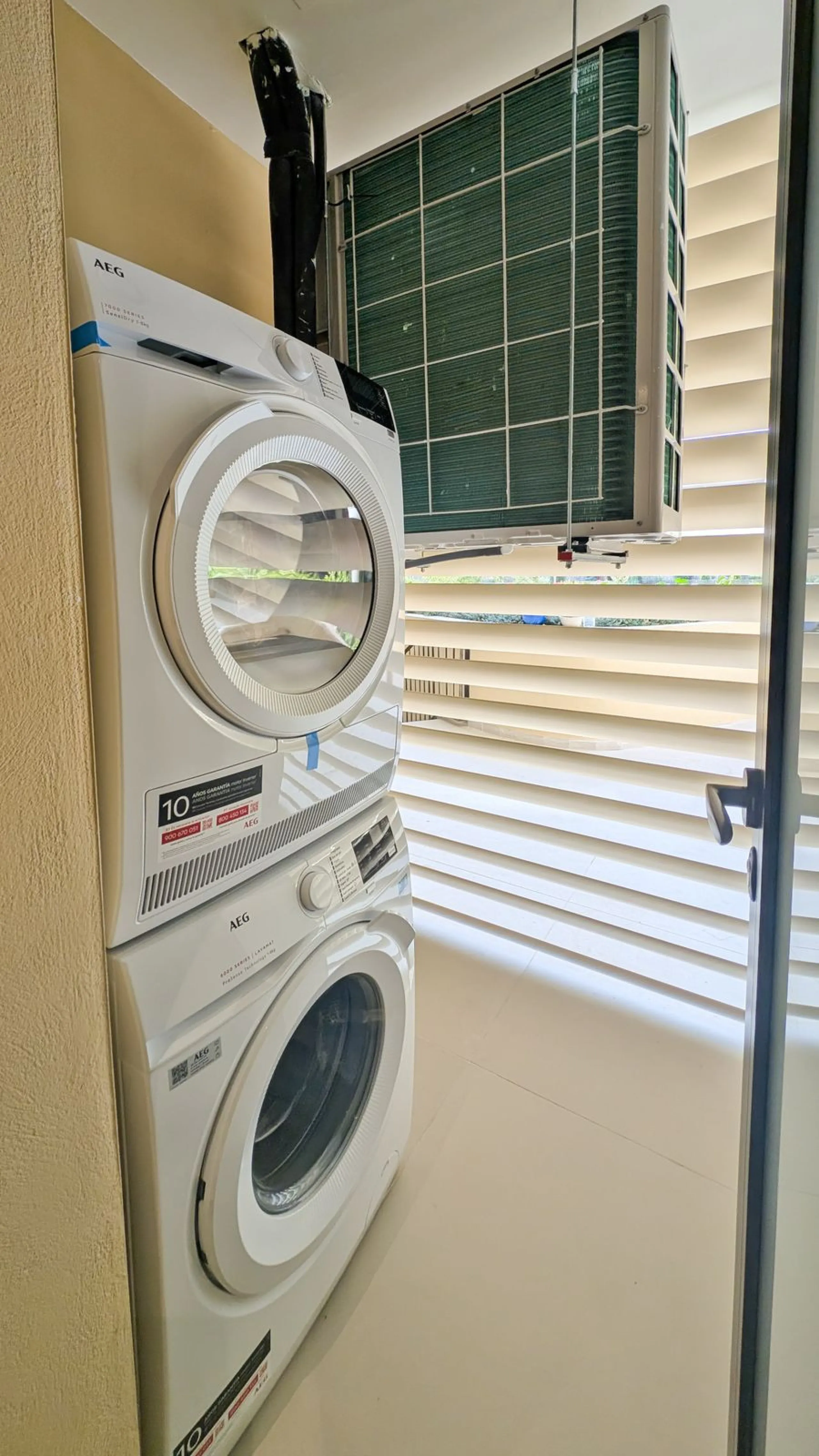 Apartment - Middle Floor Apartment в продаже в Fuengirola, Málaga. В доме 2 спален и 2 ванных комнат. Площадь дома 130 м²