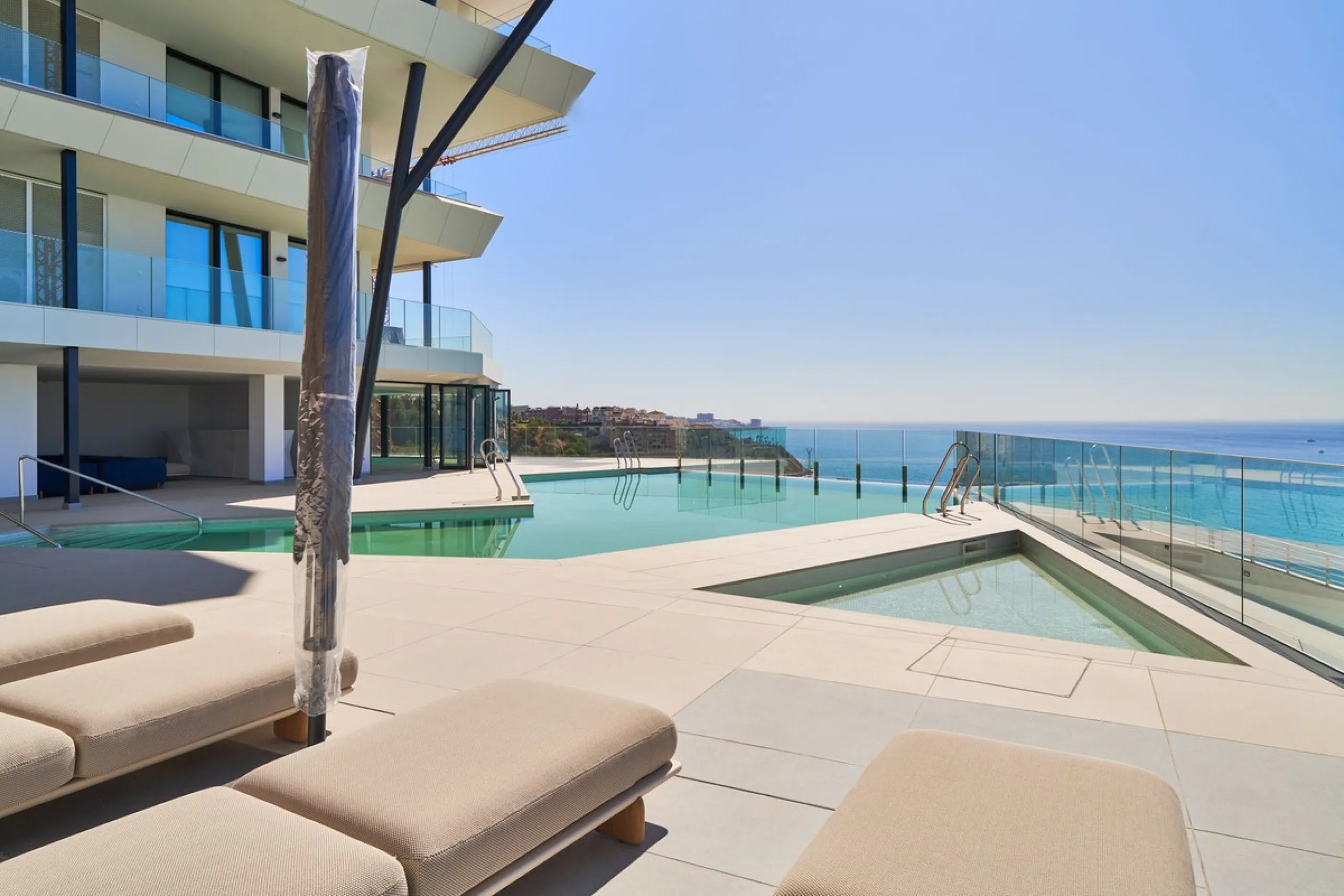 Now available: newly completed luxury residence in Reserva del Higuerón – ready for immediate viewing