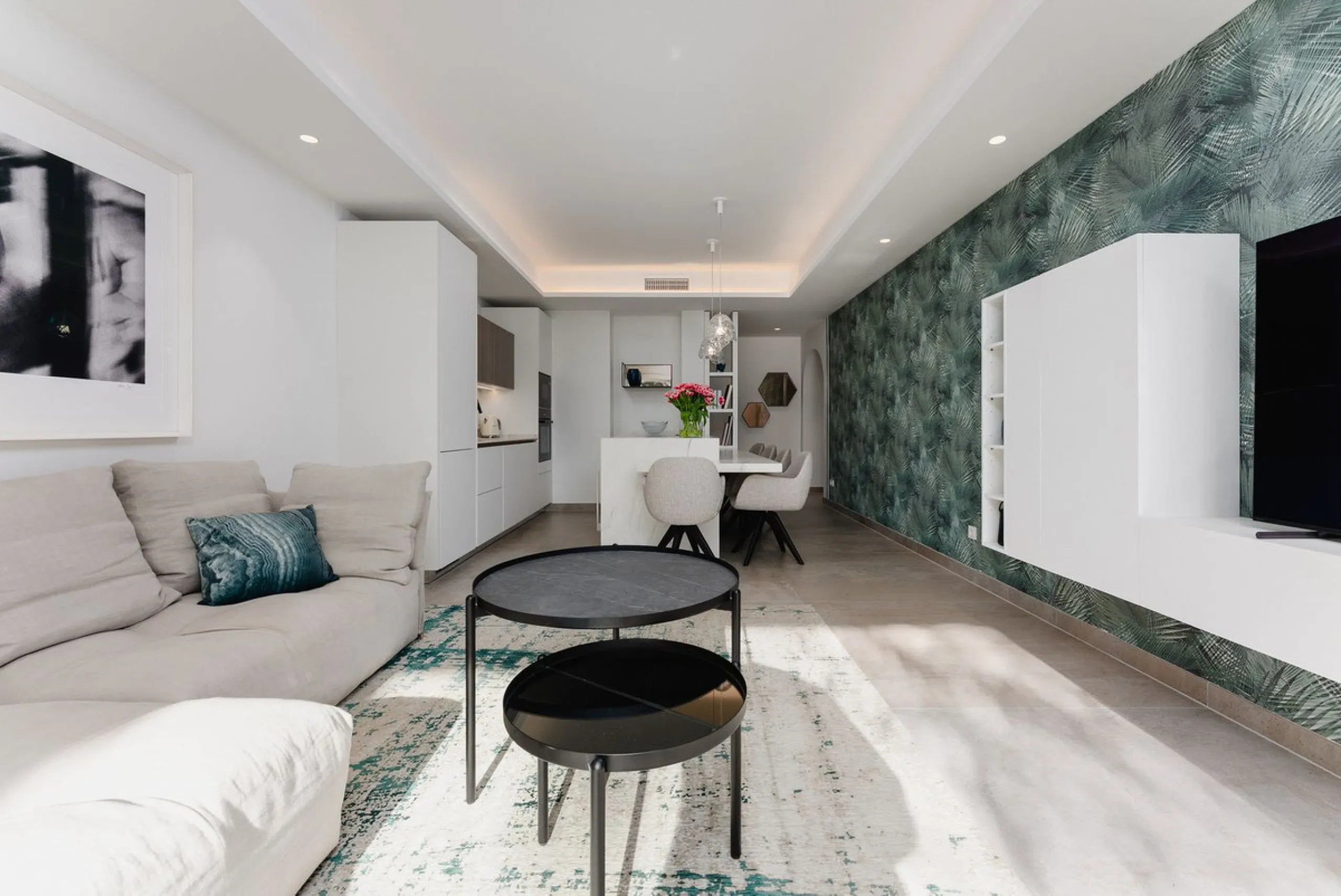 Fully renovated unique apartment in Alhambra del Mar, Golden Mile, Marbella