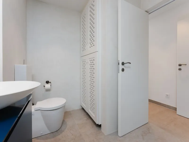 Fully renovated unique apartment in Alhambra del Mar, Golden Mile, Marbella