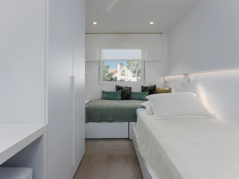 Fully renovated unique apartment in Alhambra del Mar, Golden Mile, Marbella