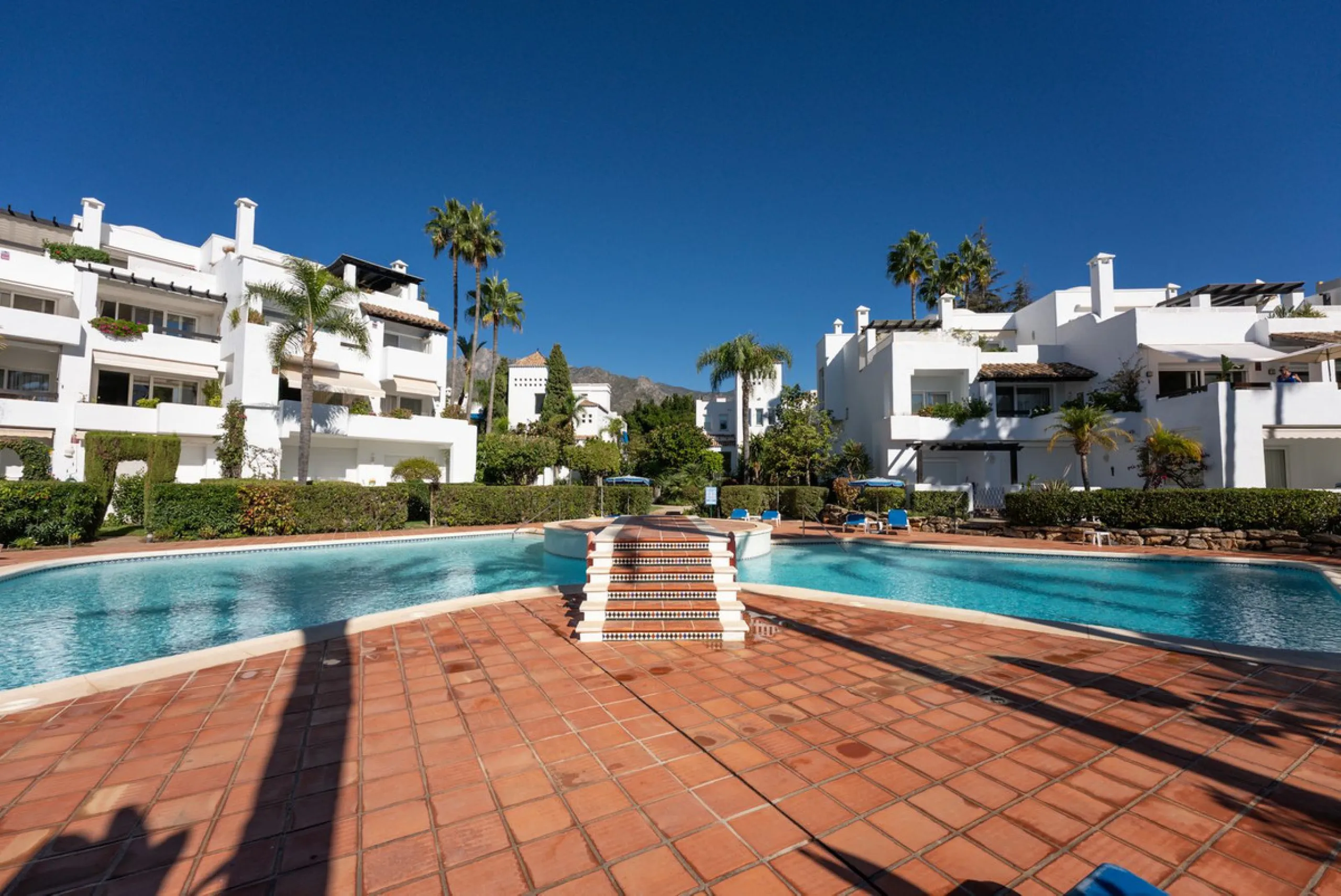 Fully renovated unique apartment in Alhambra del Mar, Golden Mile, Marbella