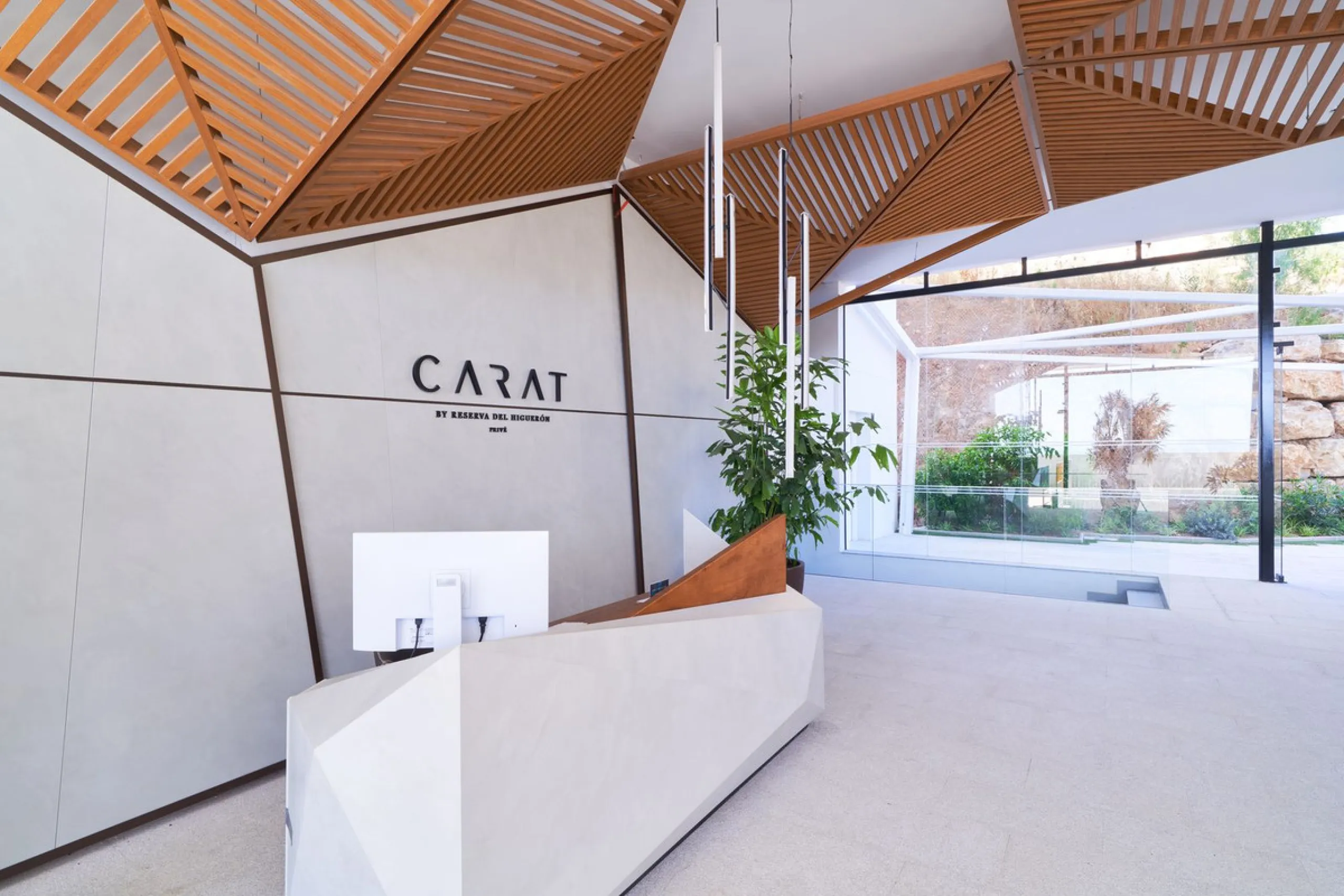 Now available: newly completed luxury residence in Reserva del Higuerón – ready for immediate viewing