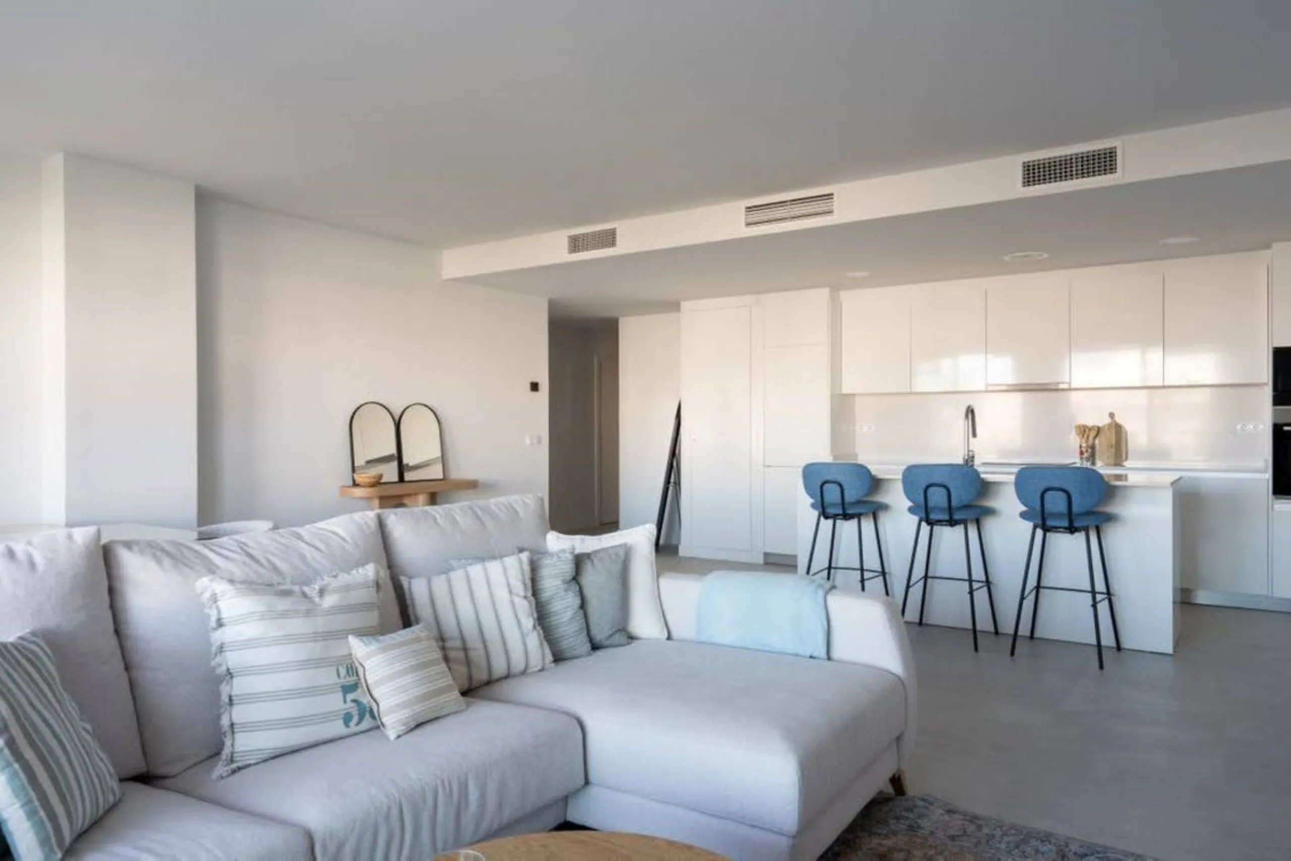 Stilvolle und moderne 3-Zimmer-Wohnung in Las mesas II homes – Wiederverkauf