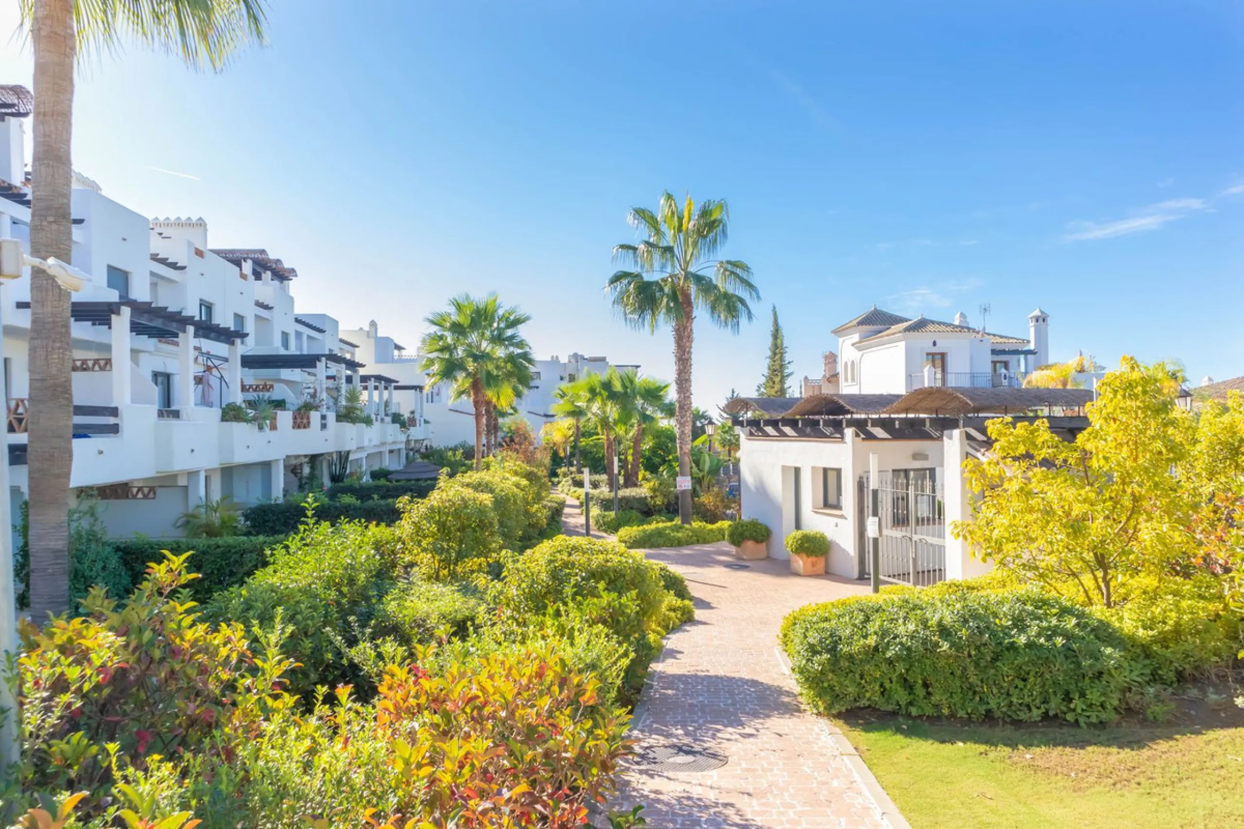 Apartment - Penthouse в продаже в Estepona, Málaga. В доме 2 спален и 2 ванных комнат. Площадь дома 95 м²