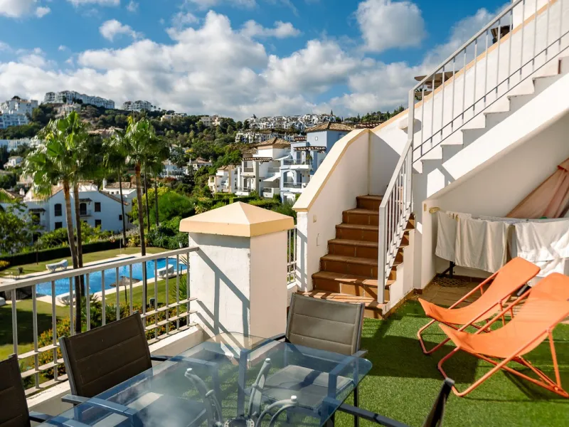 Investment Opportunity – Penthouse with Private Solarium in La Torre, Los Arqueros Golf