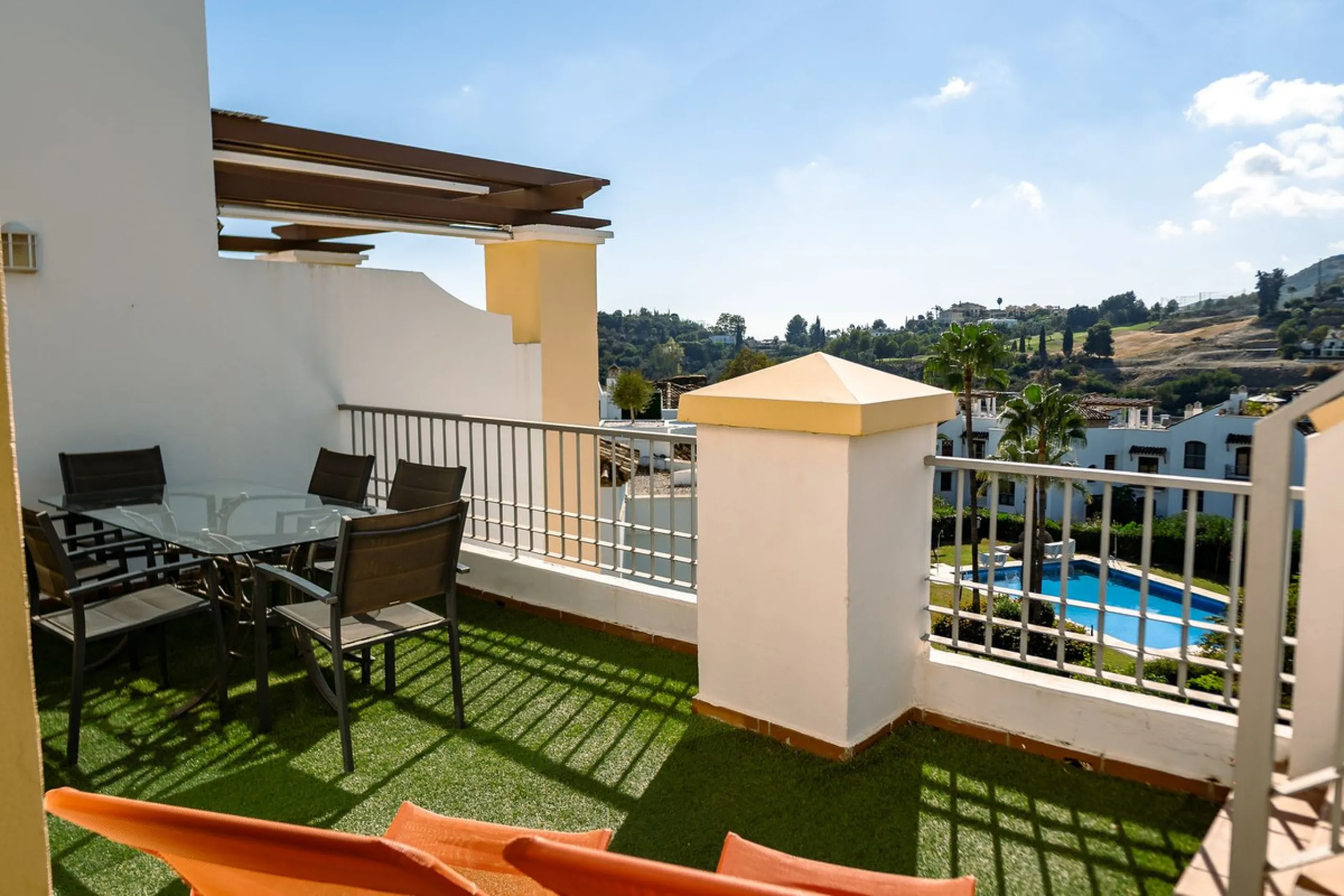 Investment Opportunity – Penthouse with Private Solarium in La Torre, Los Arqueros Golf