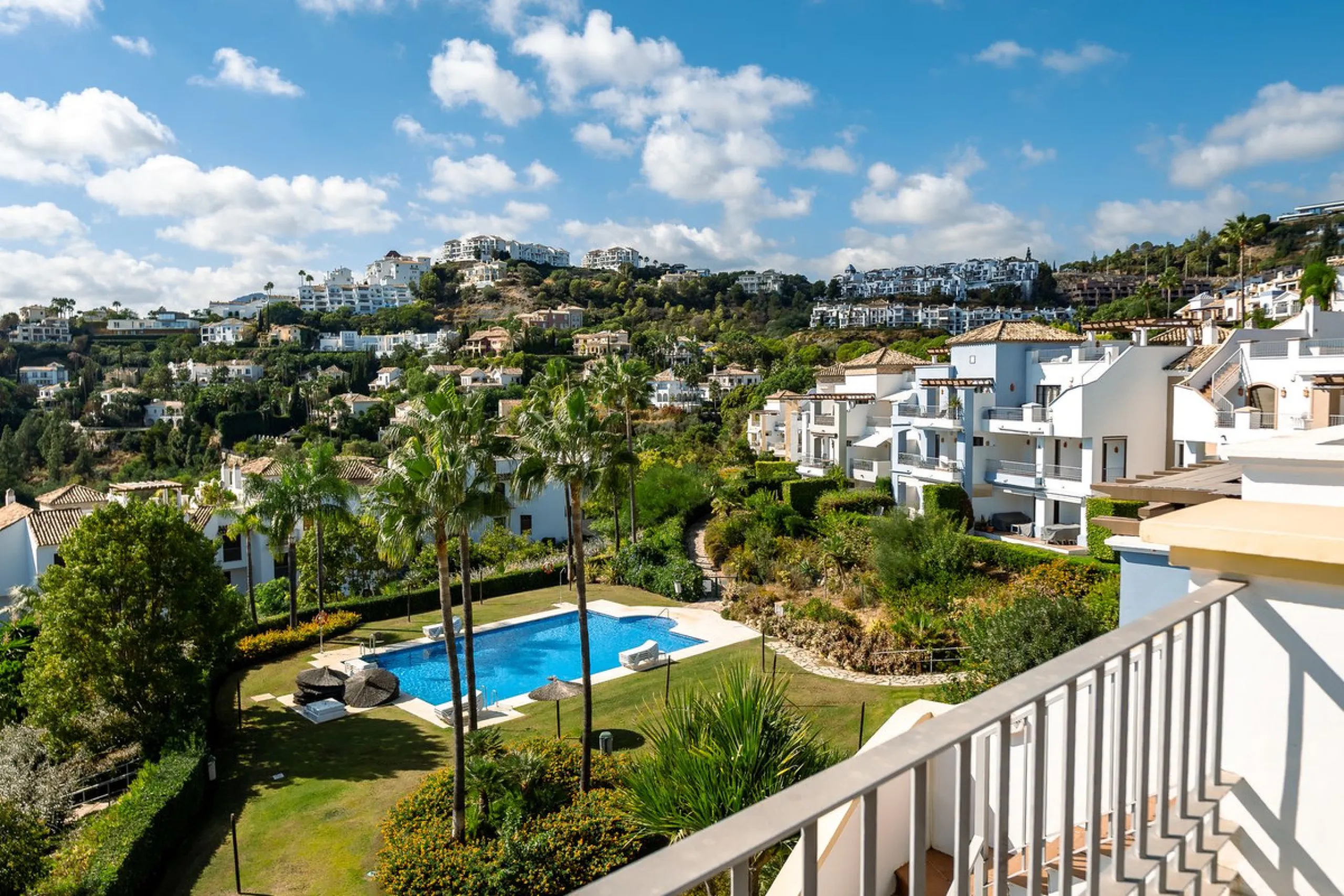 Investment Opportunity – Penthouse with Private Solarium in La Torre, Los Arqueros Golf