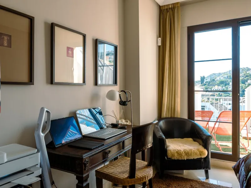 Investment Opportunity – Penthouse with Private Solarium in La Torre, Los Arqueros Golf