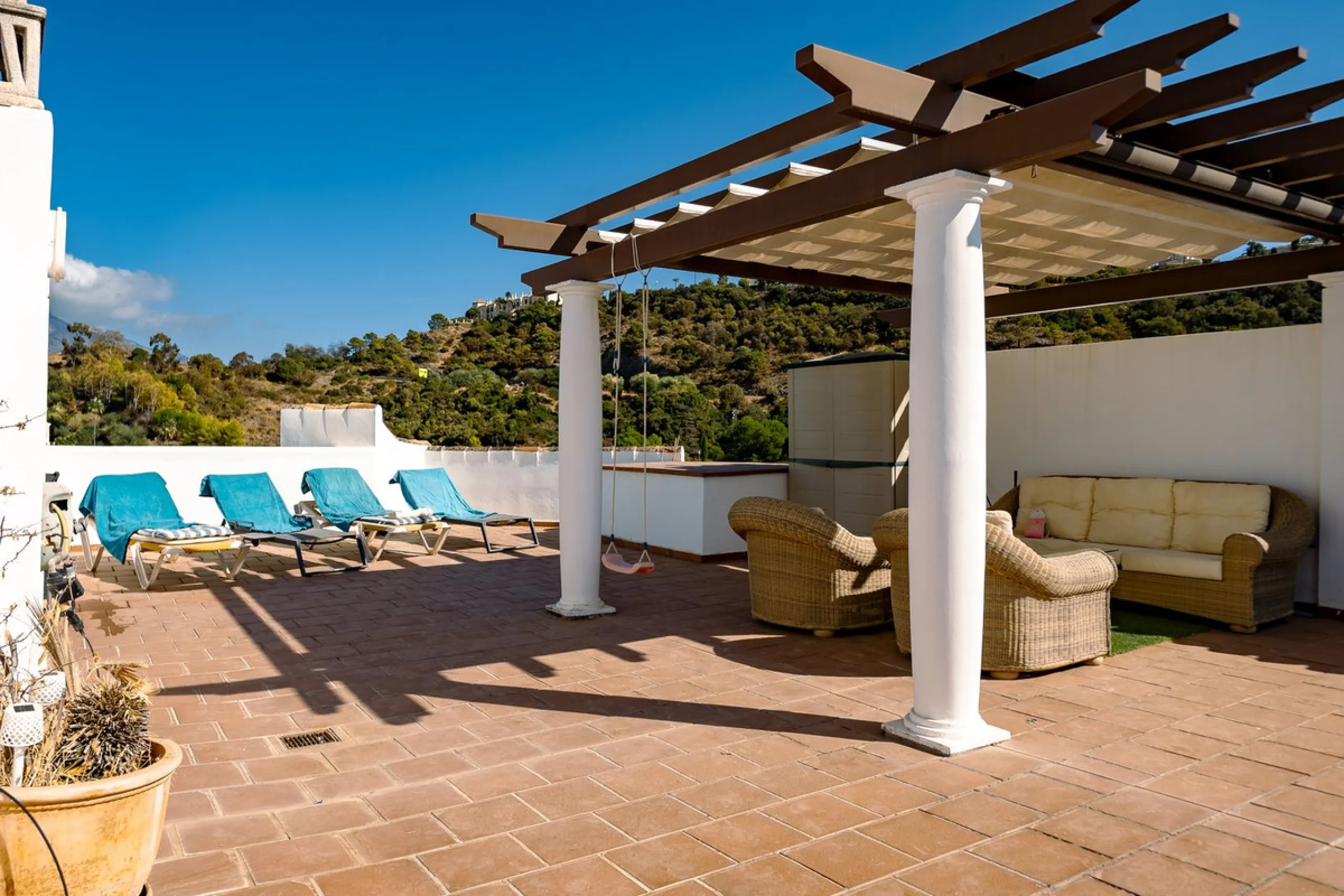 Investment Opportunity – Penthouse with Private Solarium in La Torre, Los Arqueros Golf