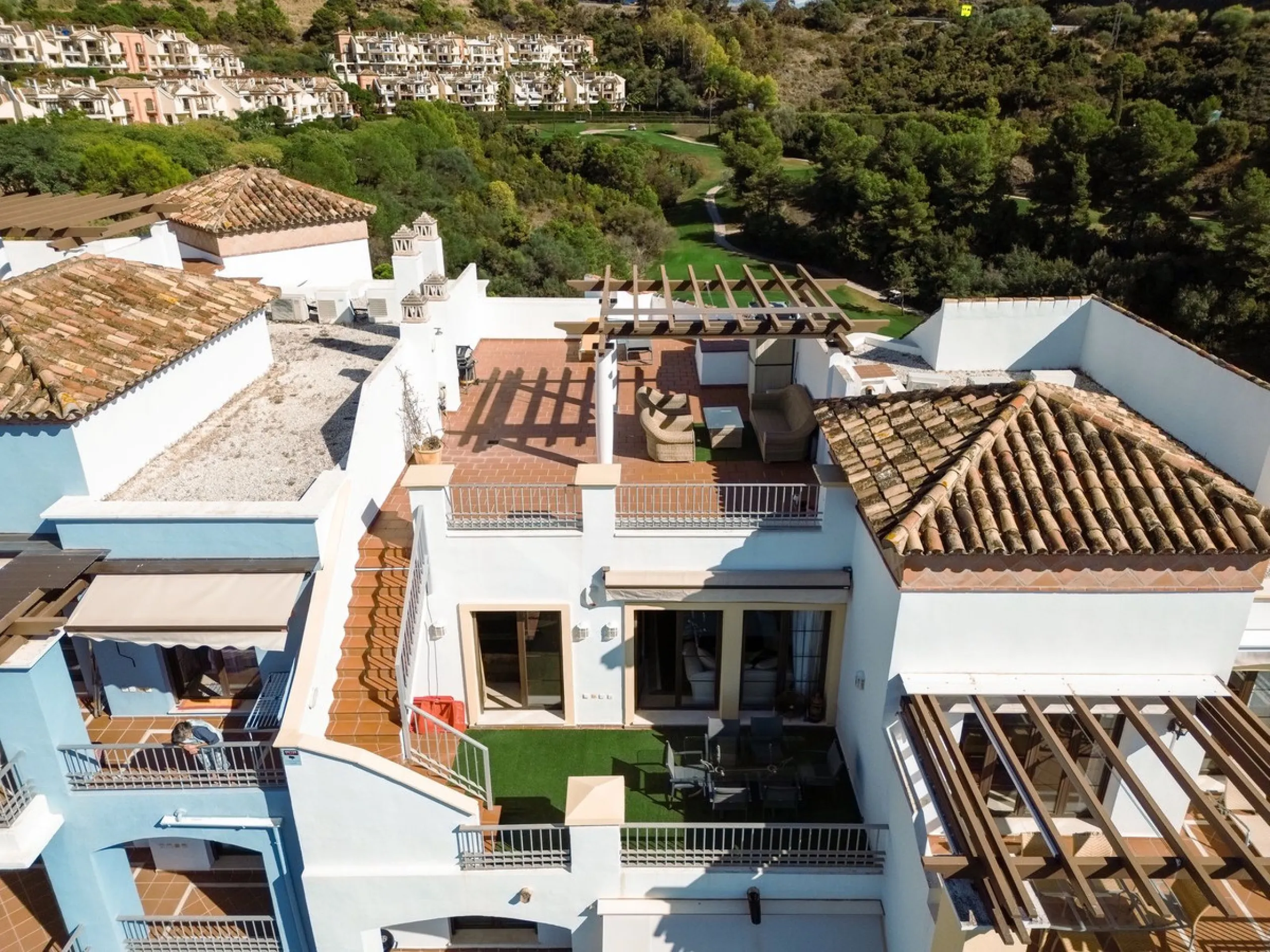 Investment Opportunity – Penthouse with Private Solarium in La Torre, Los Arqueros Golf
