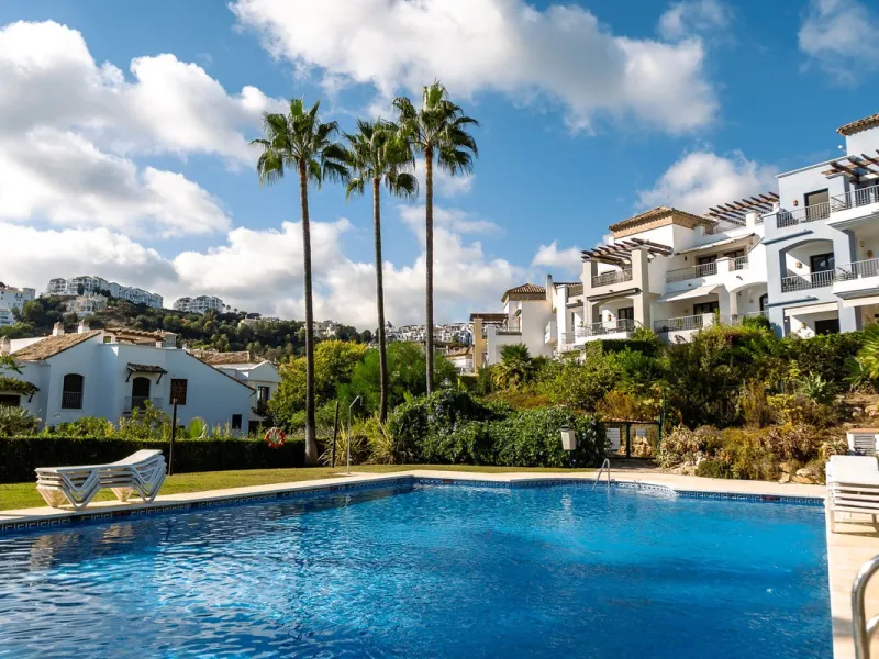 Investment Opportunity – Penthouse with Private Solarium in La Torre, Los Arqueros Golf
