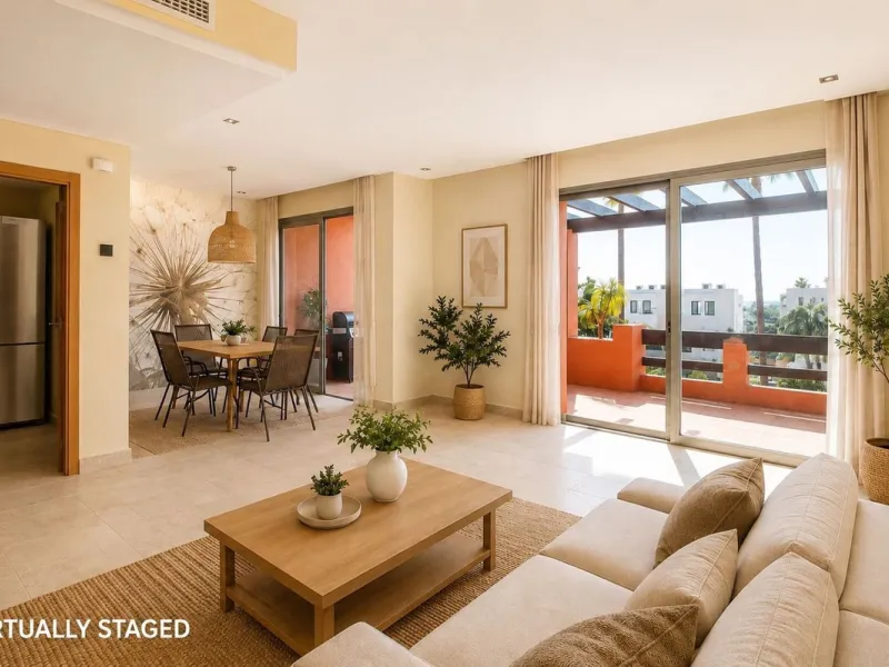 Great townhouse in Bahía de las Rocas!