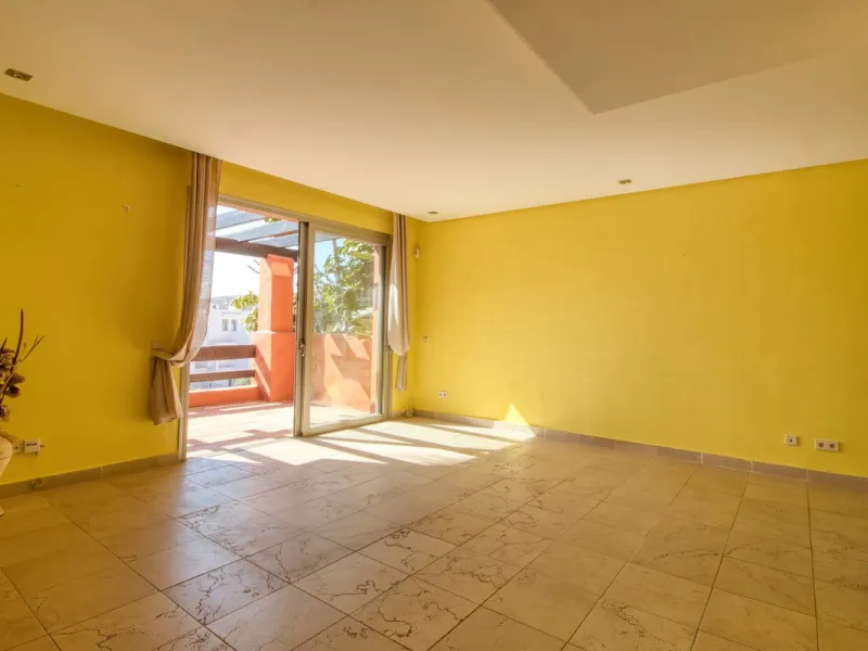 Great townhouse in Bahía de las Rocas!