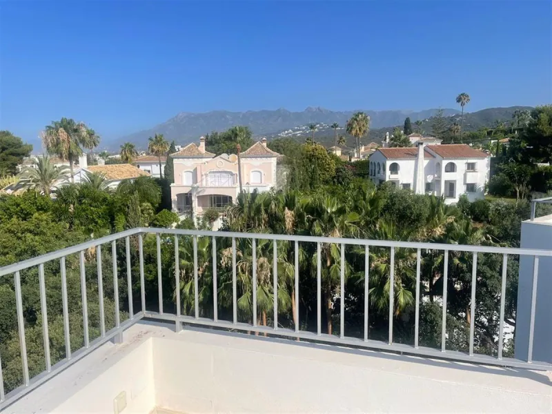 Вилла/Шале, El Rosario, Costa del Sol
