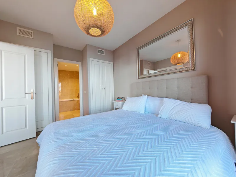 Ground Floor Apartment for sale in , Mijas Costa with 3 bedrooms, 2 bathrooms, 1 on suite bathroom and 1 toilet, with communal swimming pool and private garage (1 parking spaces). Regarding property dimensions, it has 109.7 m² built and 42.19 m² terrace. 