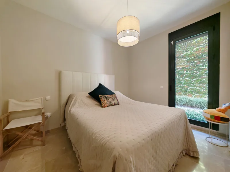 Ground Floor Apartment for sale in , Mijas Costa with 3 bedrooms, 2 bathrooms, 1 on suite bathroom and 1 toilet, with communal swimming pool and private garage (1 parking spaces). Regarding property dimensions, it has 109.7 m² built and 42.19 m² terrace. 