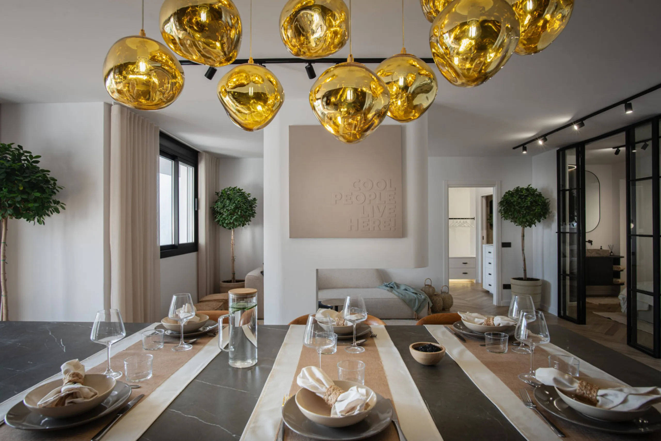 Apartment - Middle Floor Apartment в продаже в Marbella, Málaga. В доме 3 спален и 5 ванных комнат. Площадь дома 143 м²