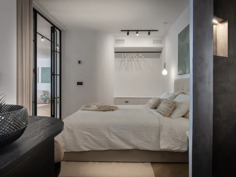 Apartment - Middle Floor Apartment в продаже в Marbella, Málaga. В доме 3 спален и 5 ванных комнат. Площадь дома 143 м²