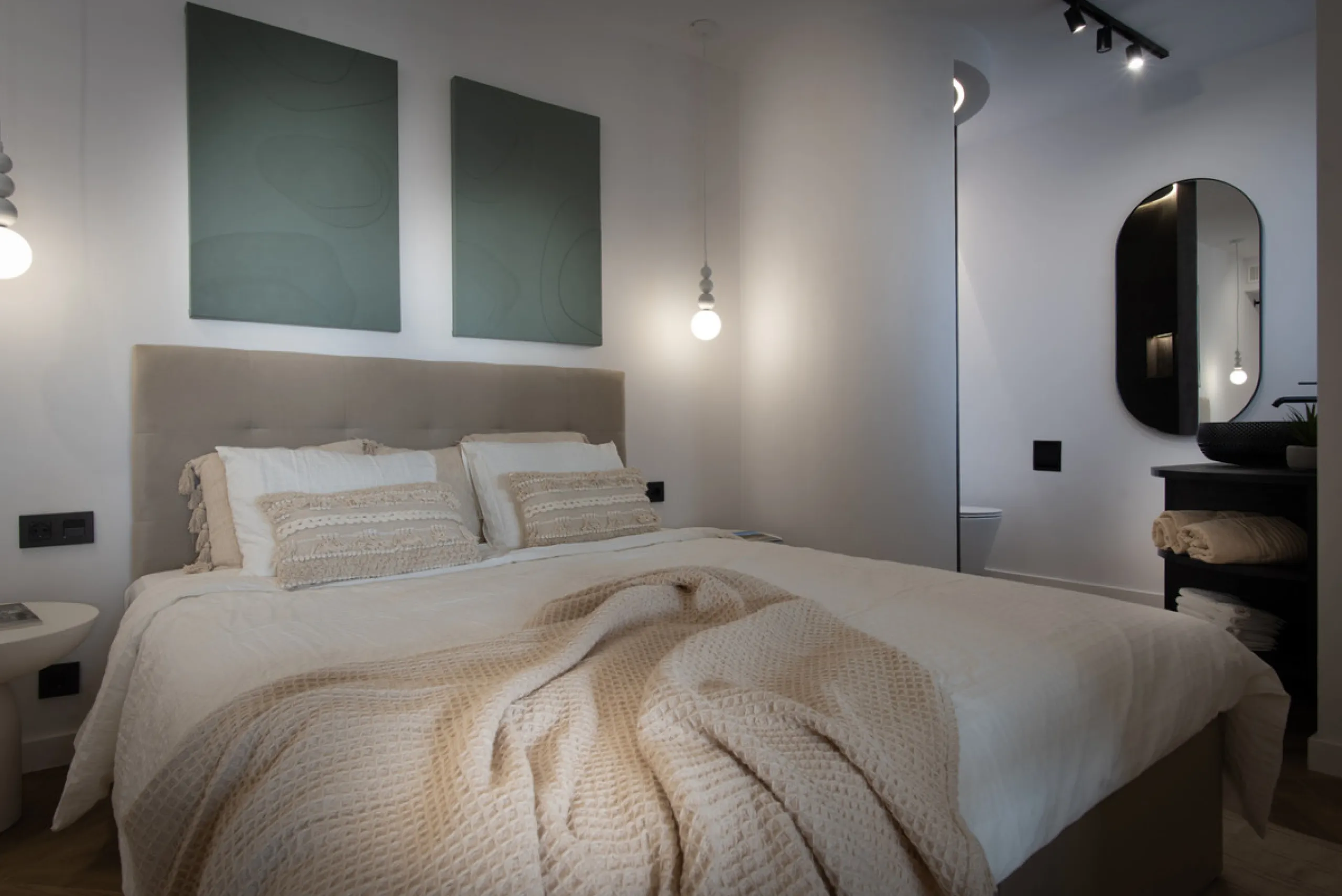 Apartment - Middle Floor Apartment в продаже в Marbella, Málaga. В доме 3 спален и 5 ванных комнат. Площадь дома 143 м²