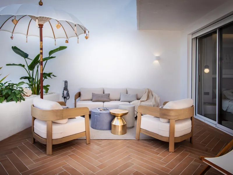 Apartment - Middle Floor Apartment в продаже в Marbella, Málaga. В доме 3 спален и 5 ванных комнат. Площадь дома 143 м²